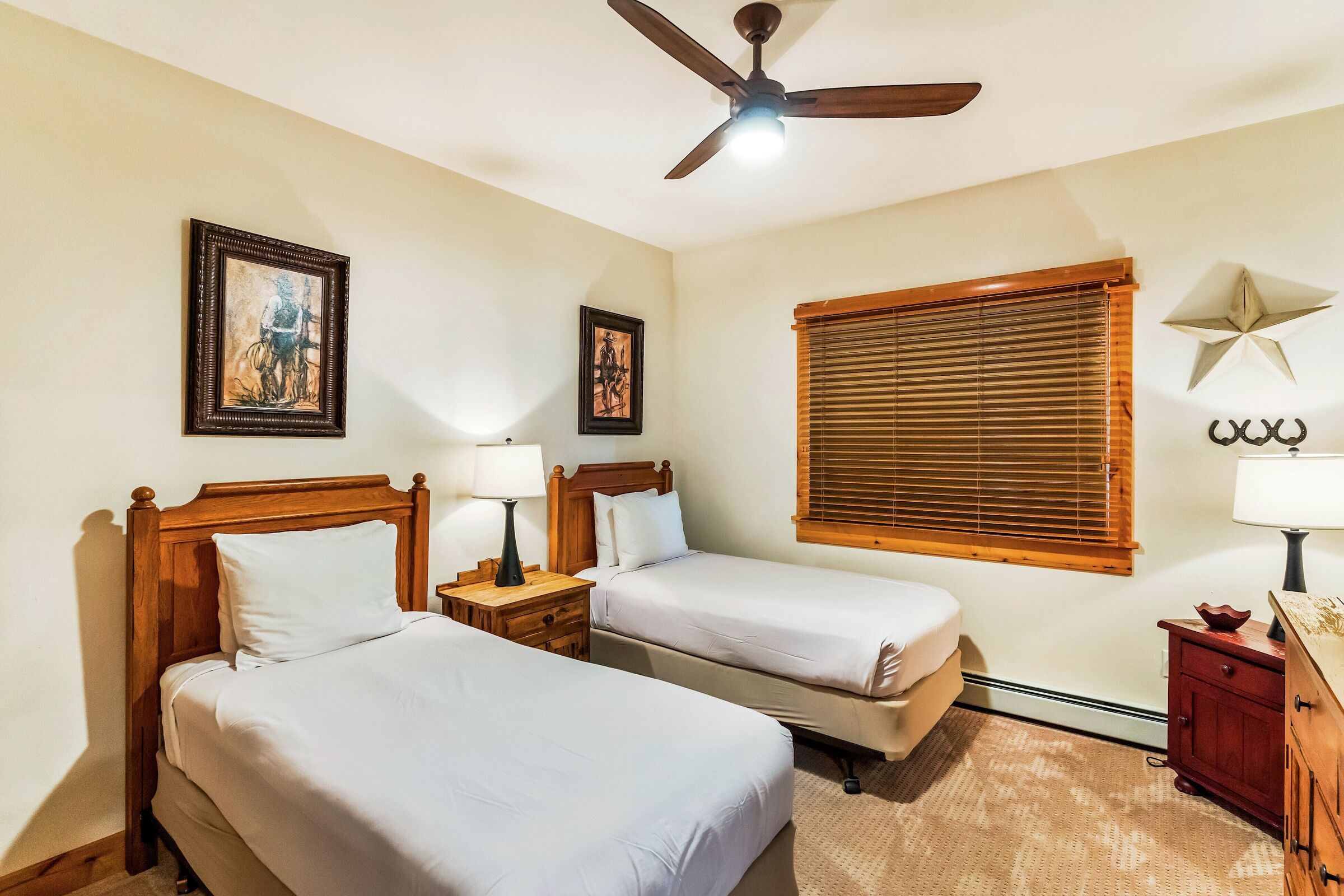 #B206 - Bedroom