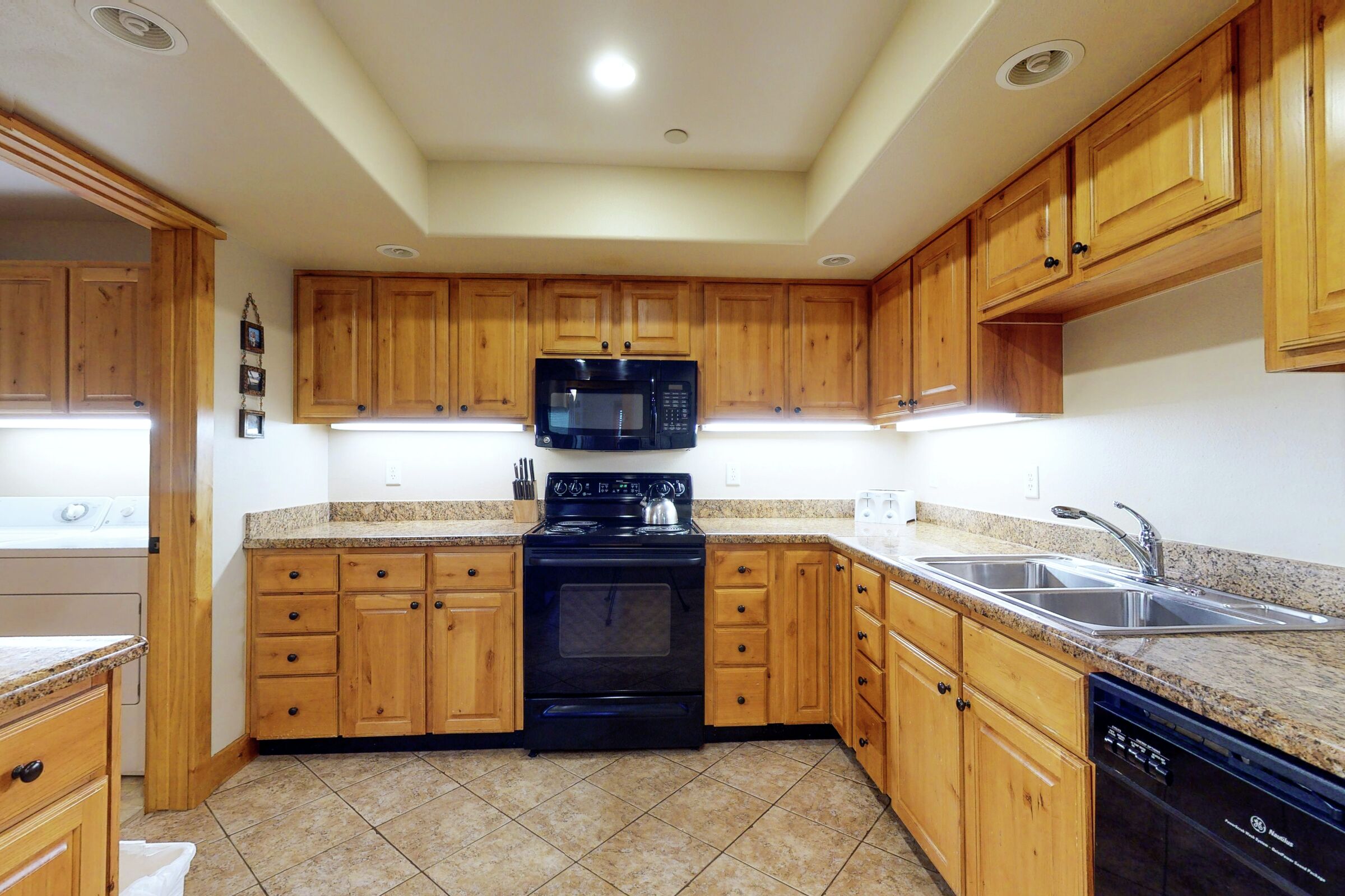 #A303 - Kitchen