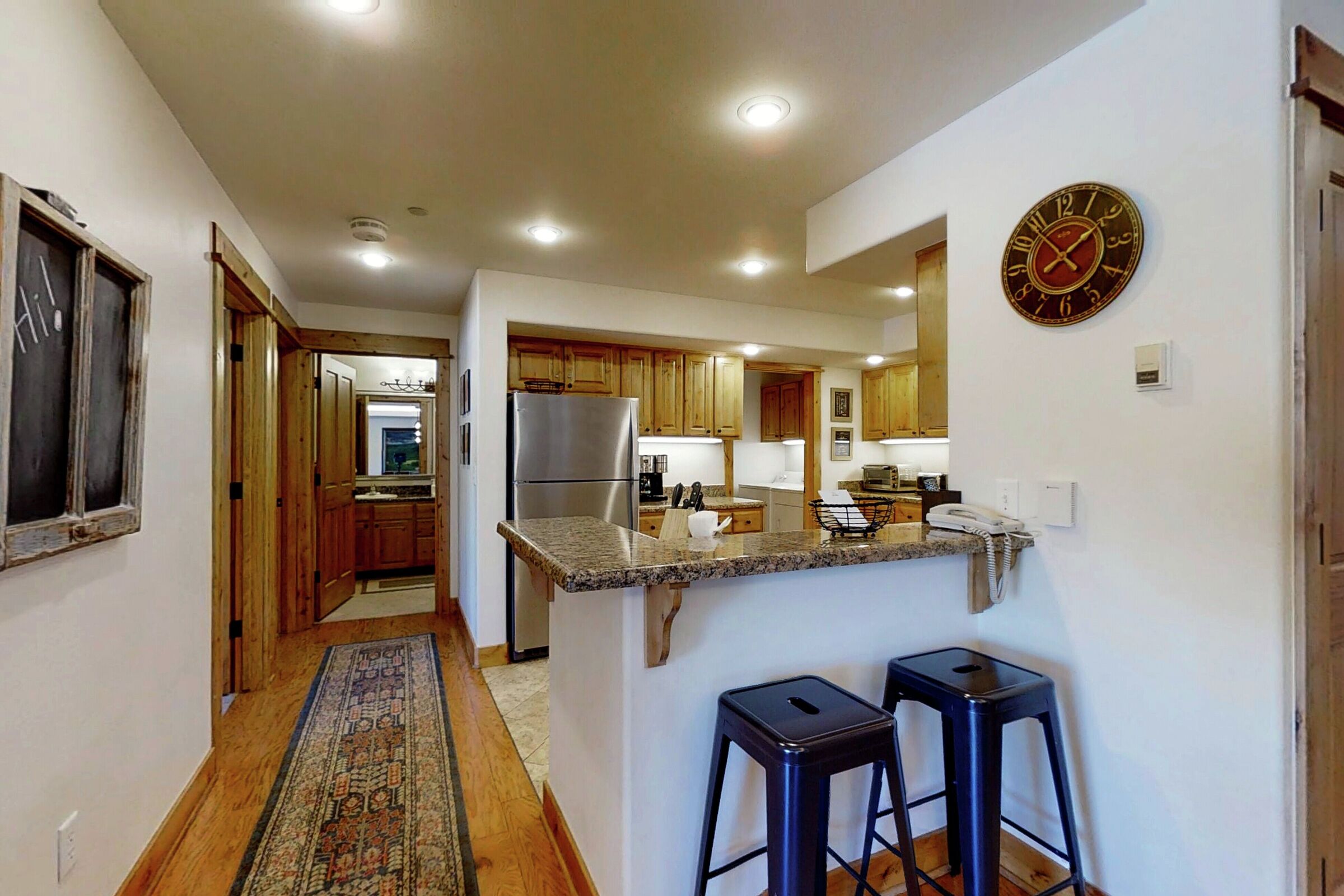 #A204 - Kitchen Bar