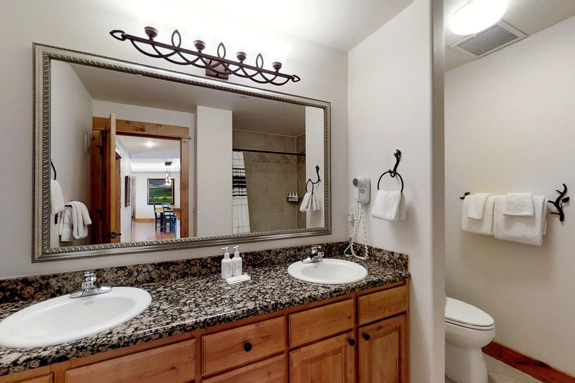 #A204 - Bathroom
