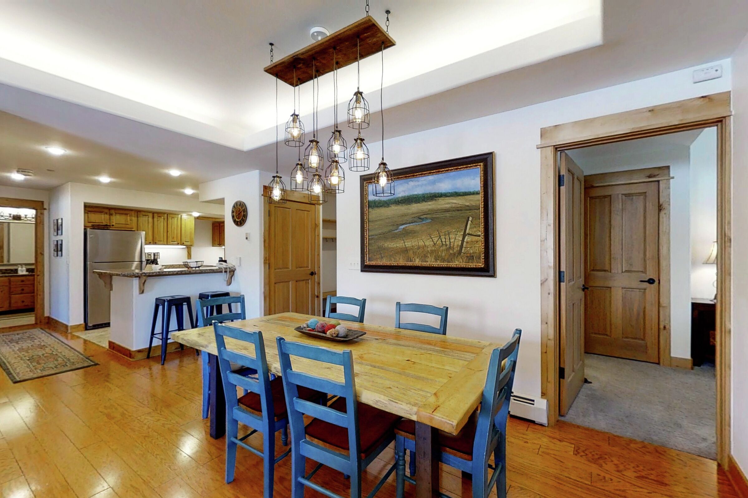 #A204 - Dining Area