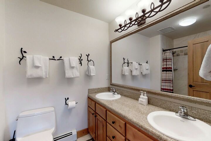 #A204 - Master Ensuite Bathroom