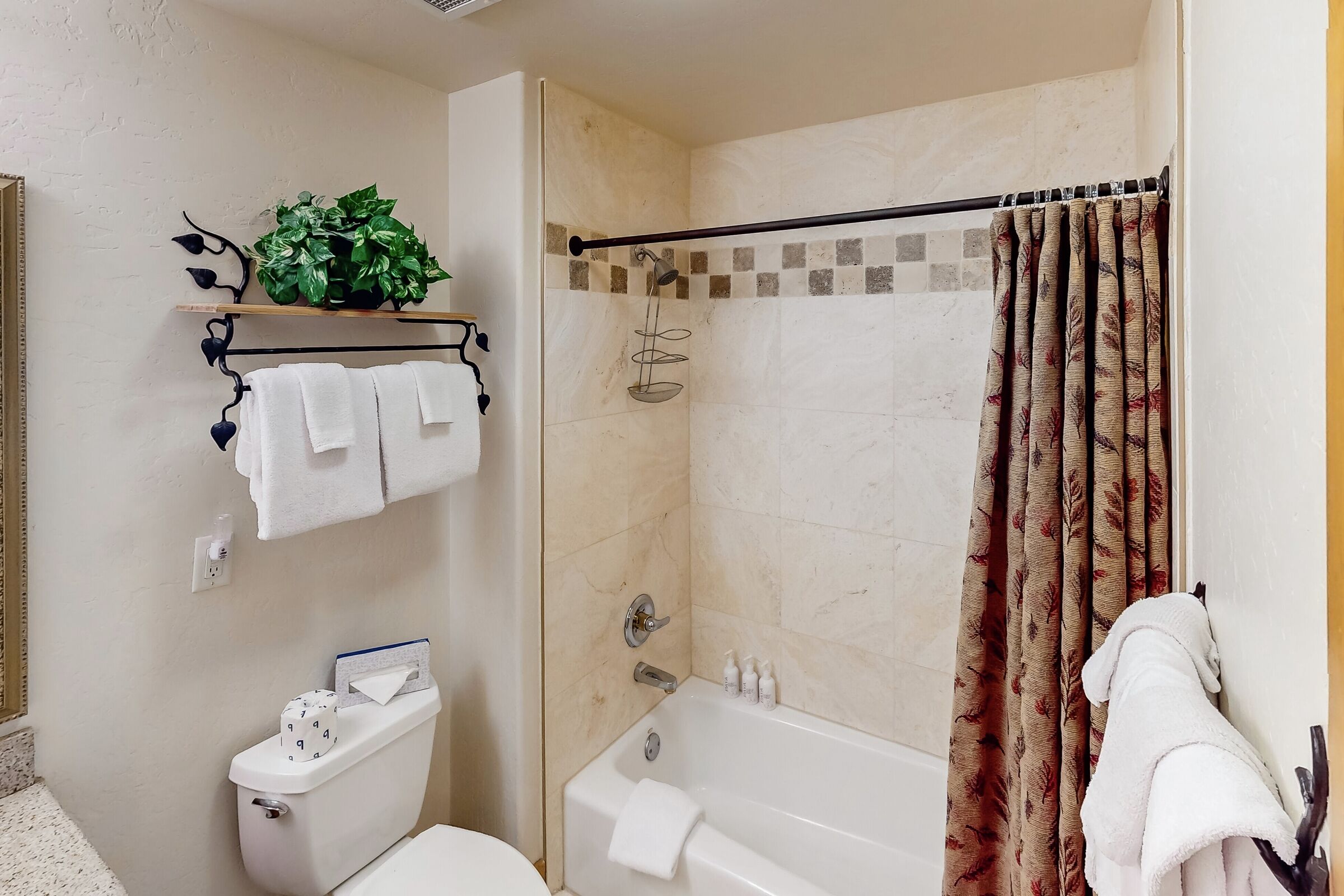#A201 - Master Ensuite Bathroom
