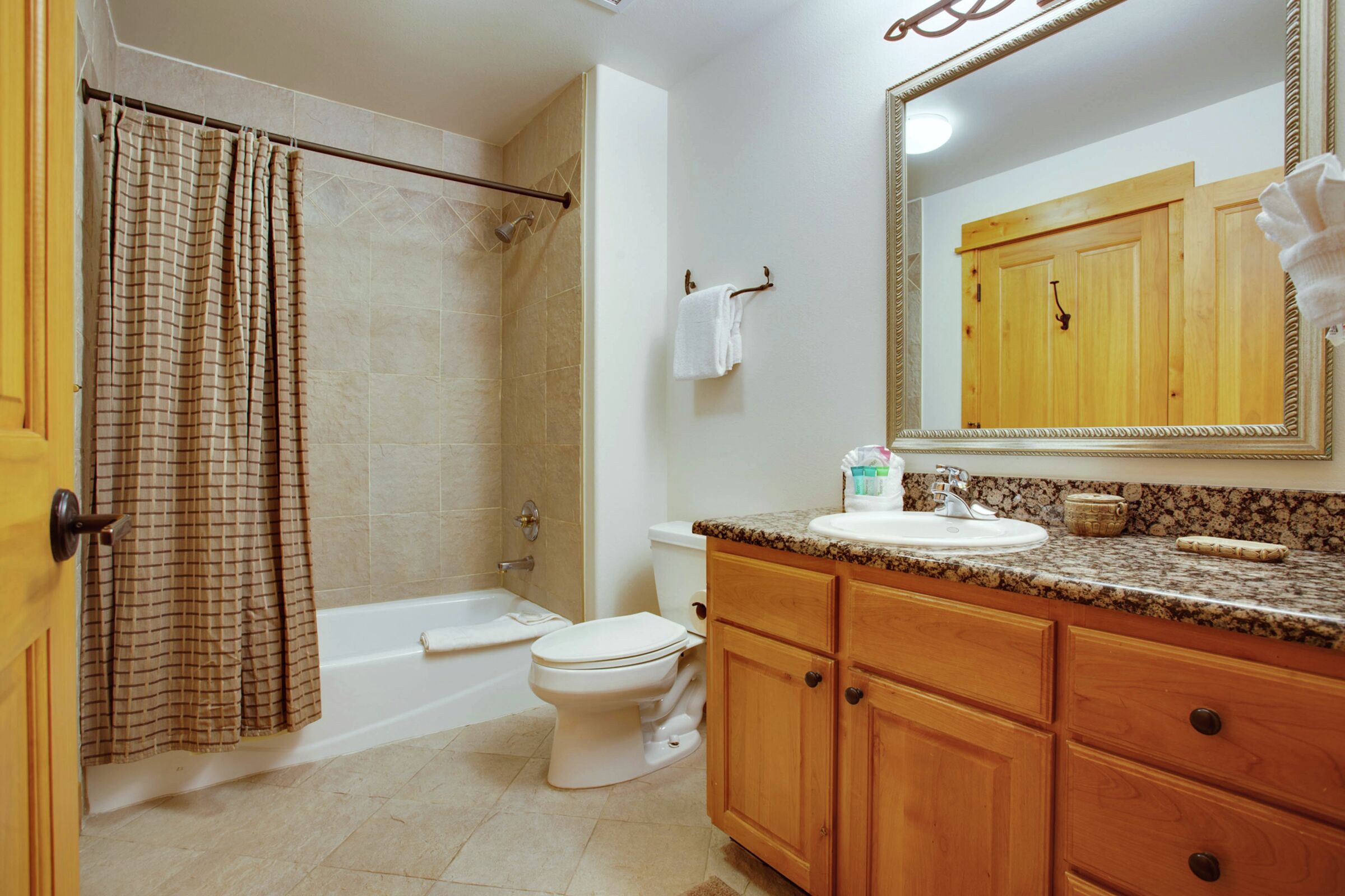 #A208 - Bathroom