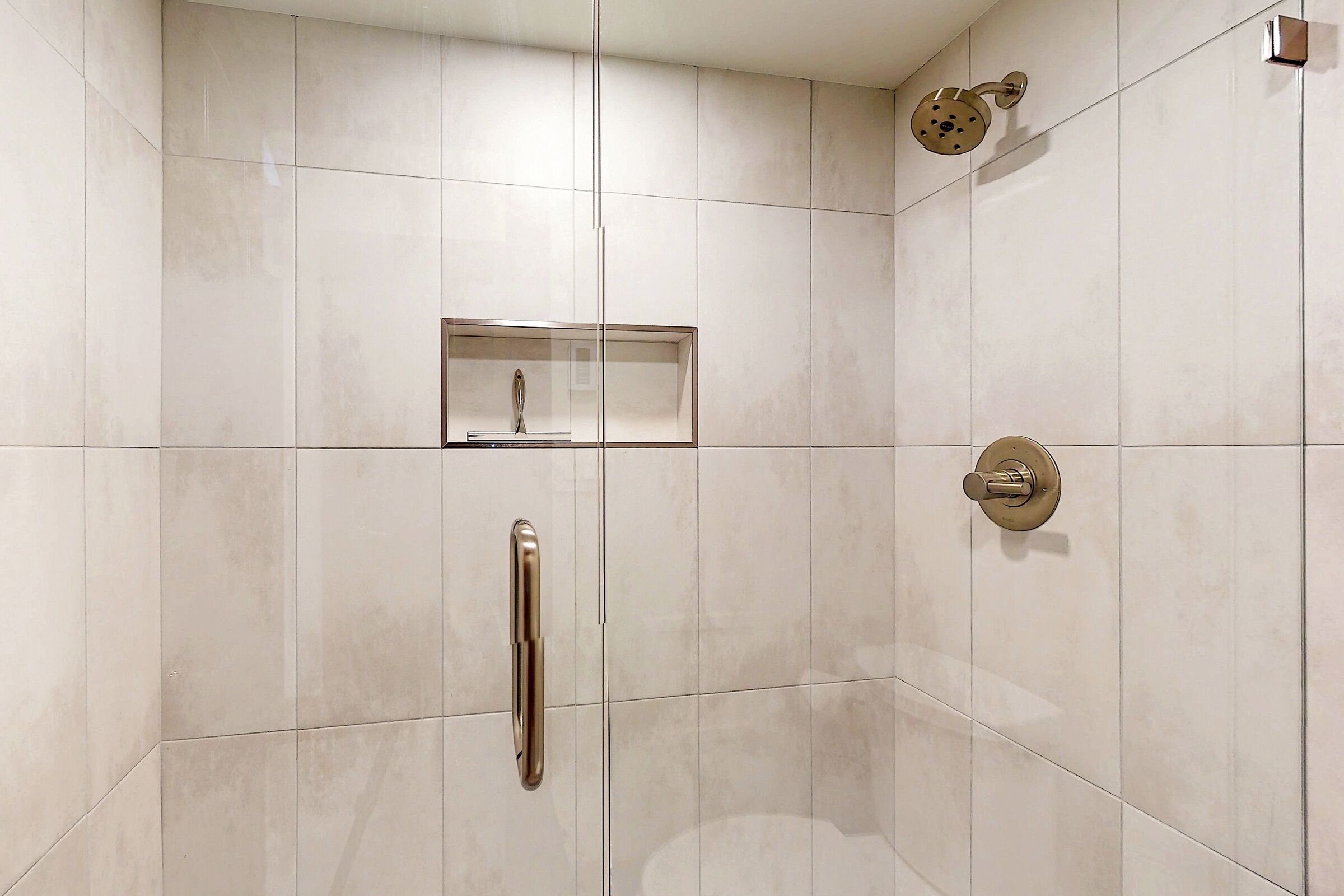 #505 - Bathroom