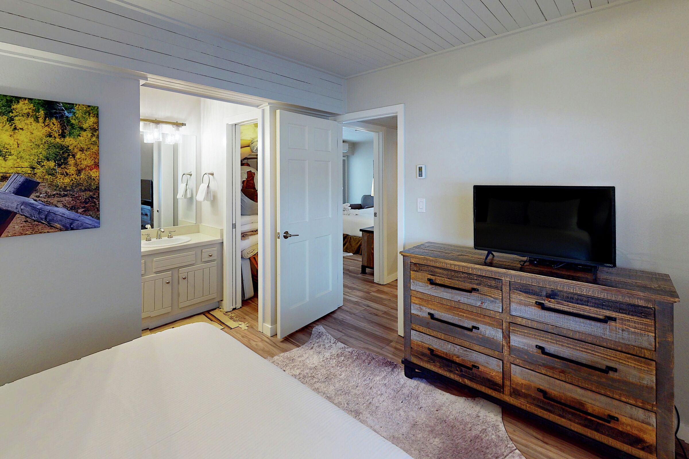 #105 - Bedroom