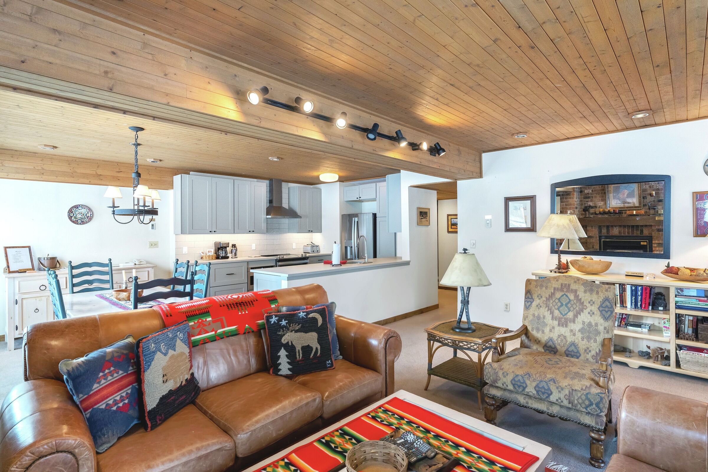 #104 - Living Area