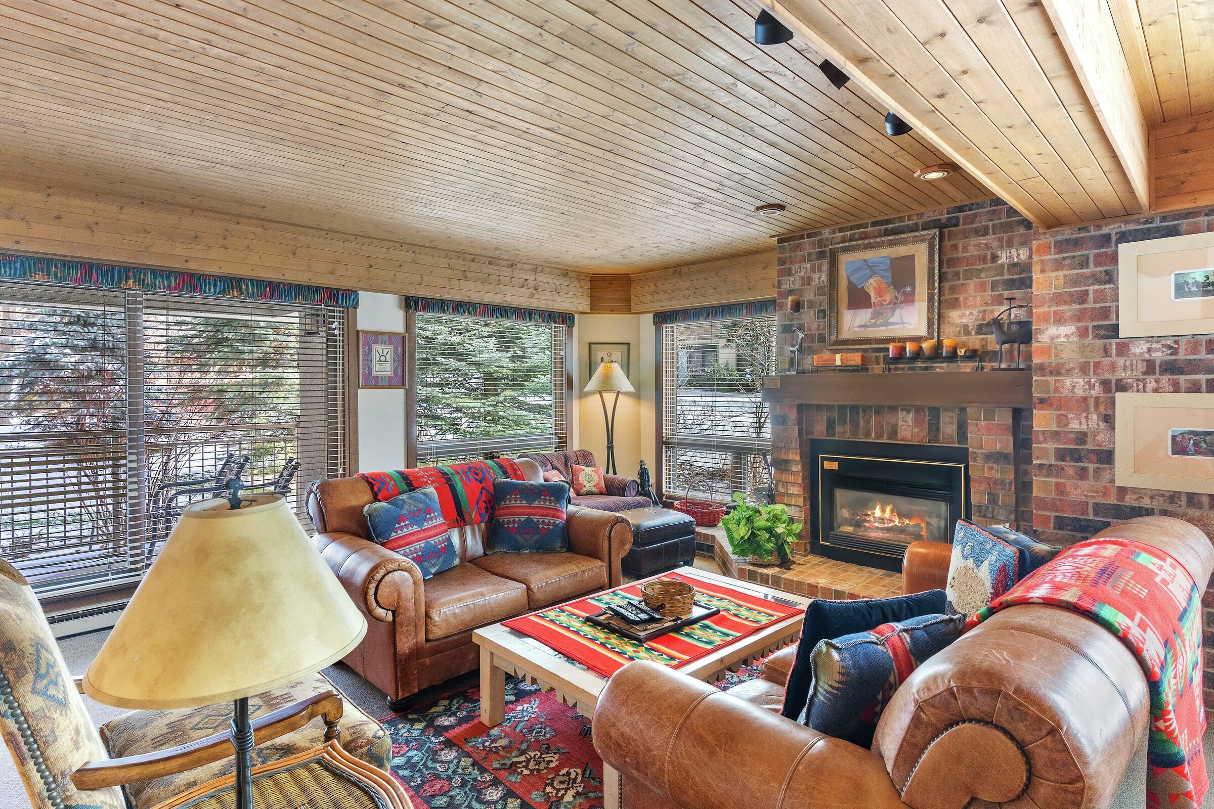 #104 - Living Area