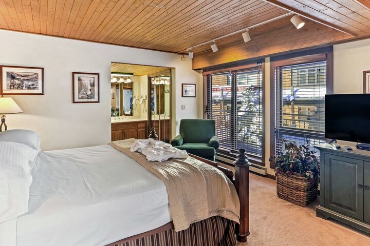 #306 - Master Bedroom