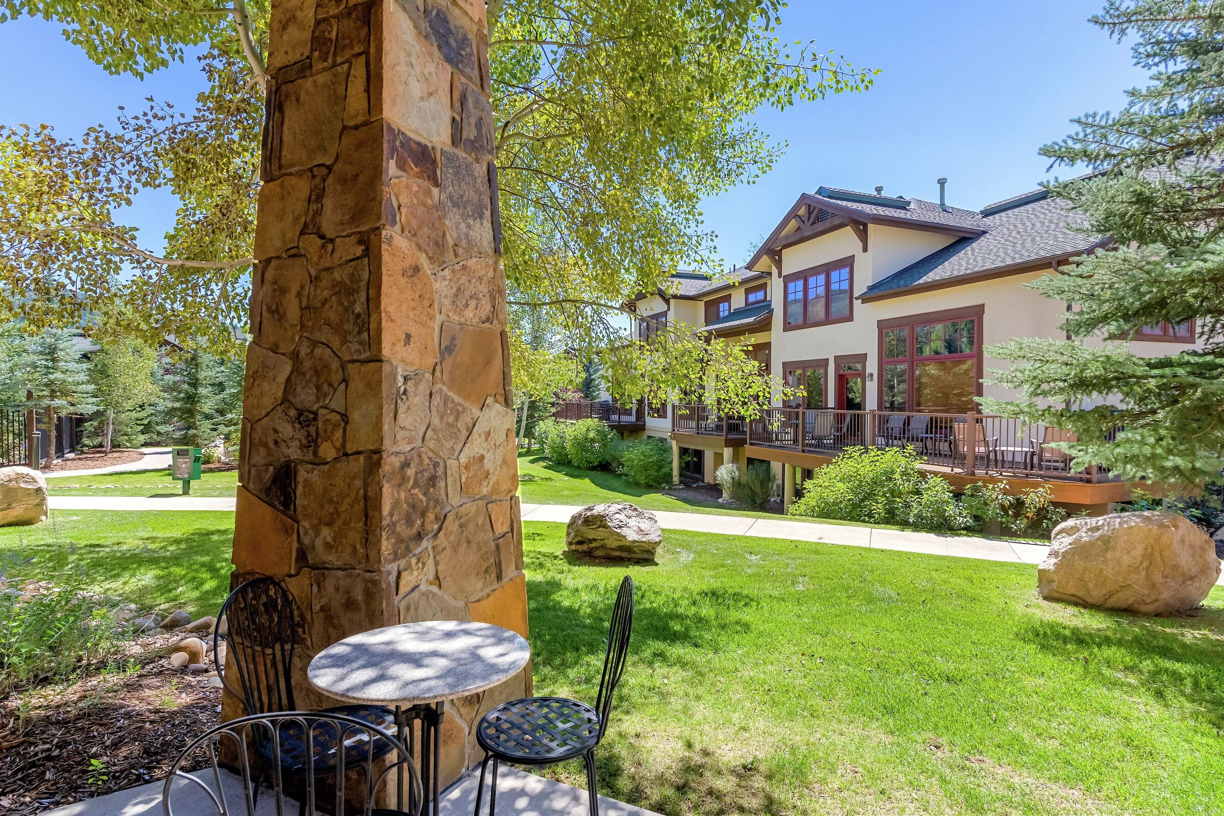 #109 - Patio