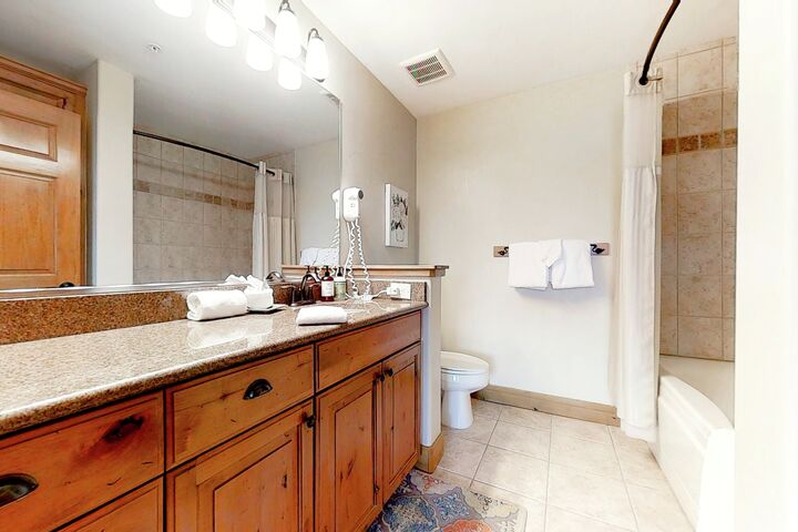 #203 - Master Ensuite Bathroom