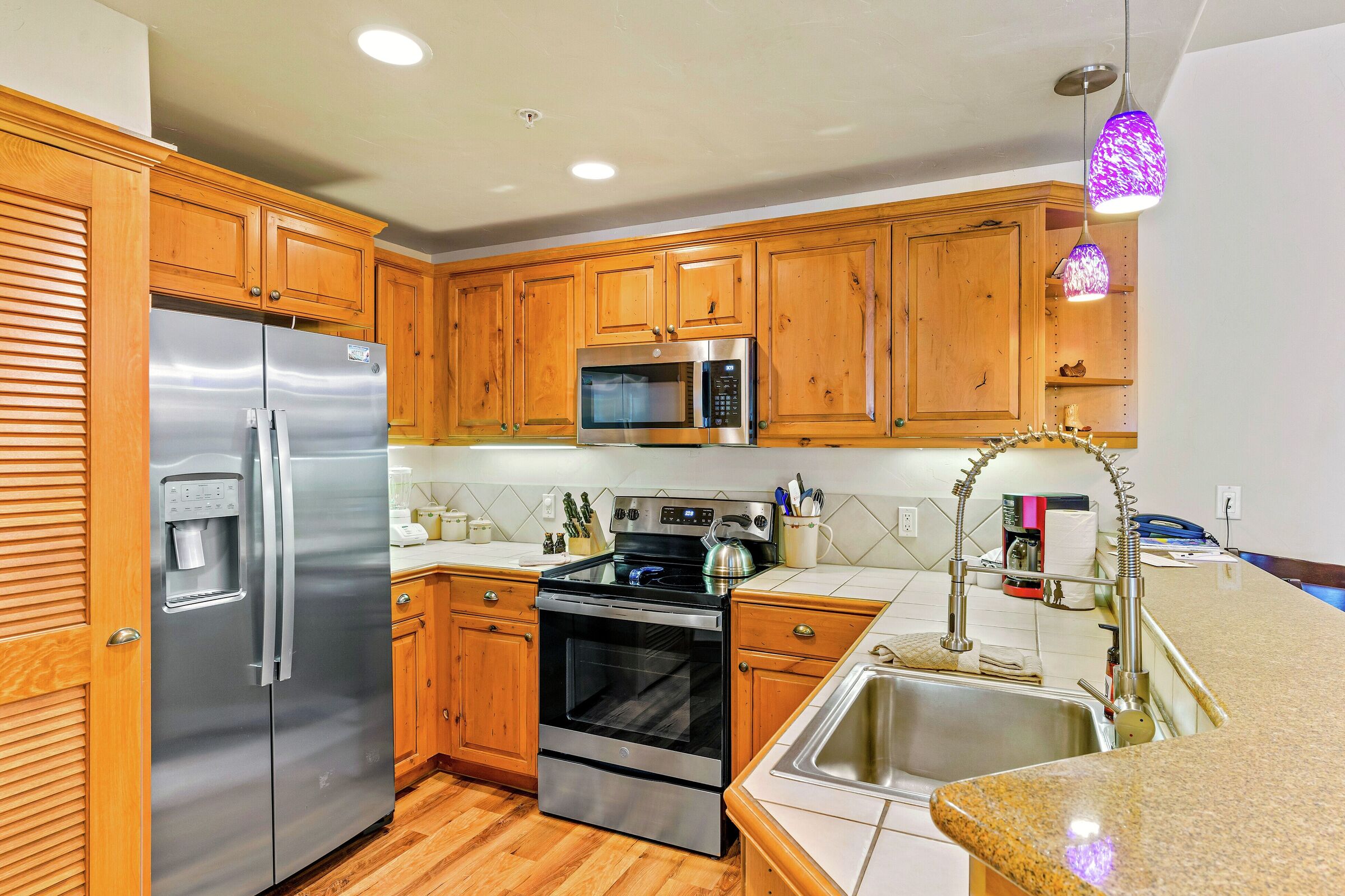 #208 - Kitchen