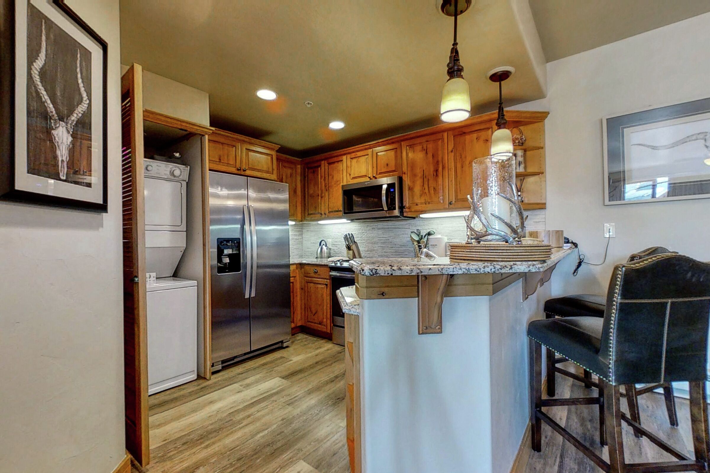 #209 - Kitchen Bar