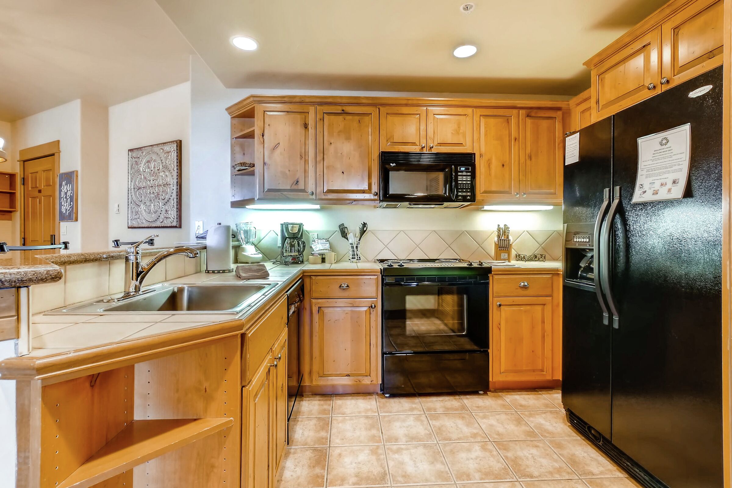 #211 - Kitchen