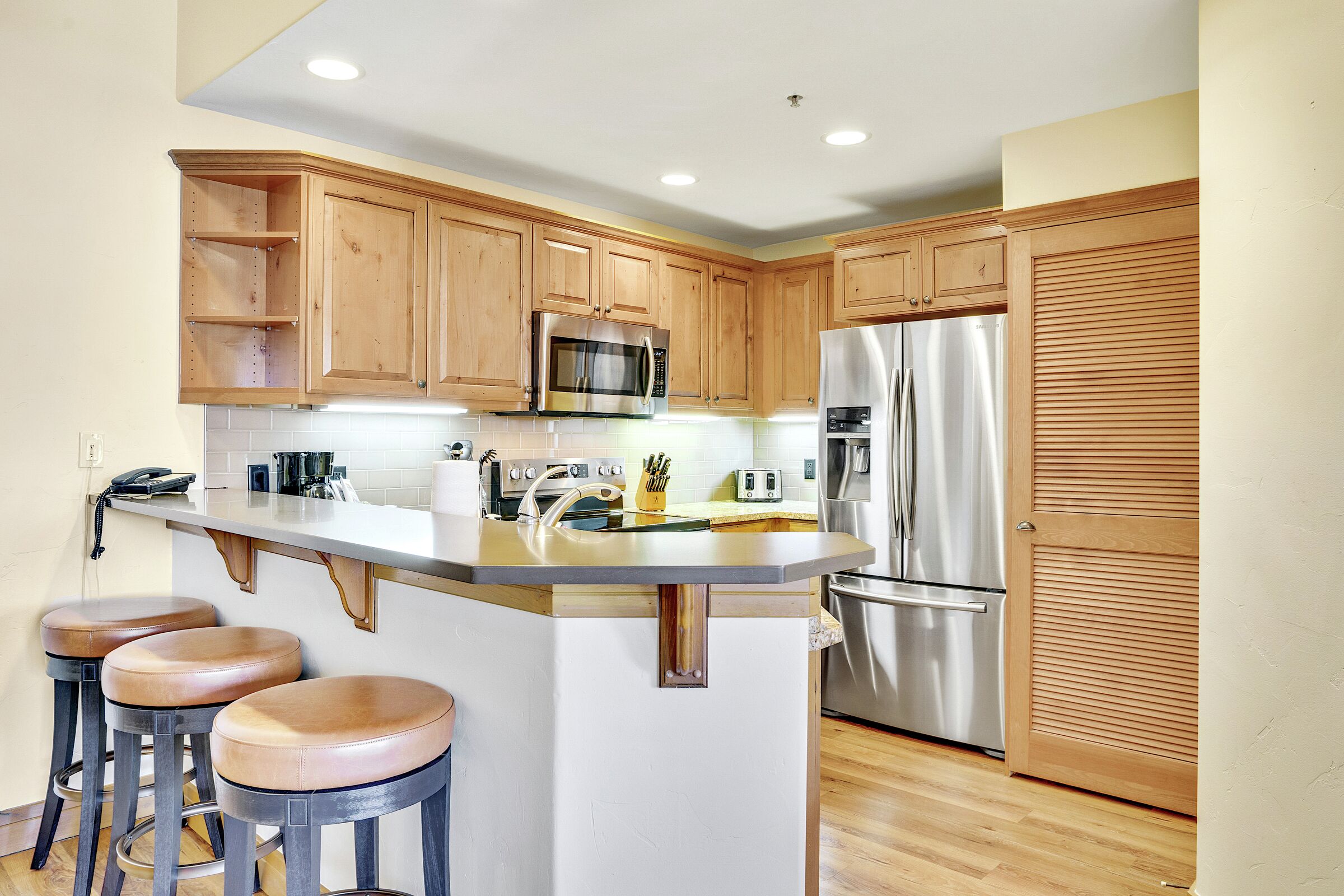 Kitchen Bar