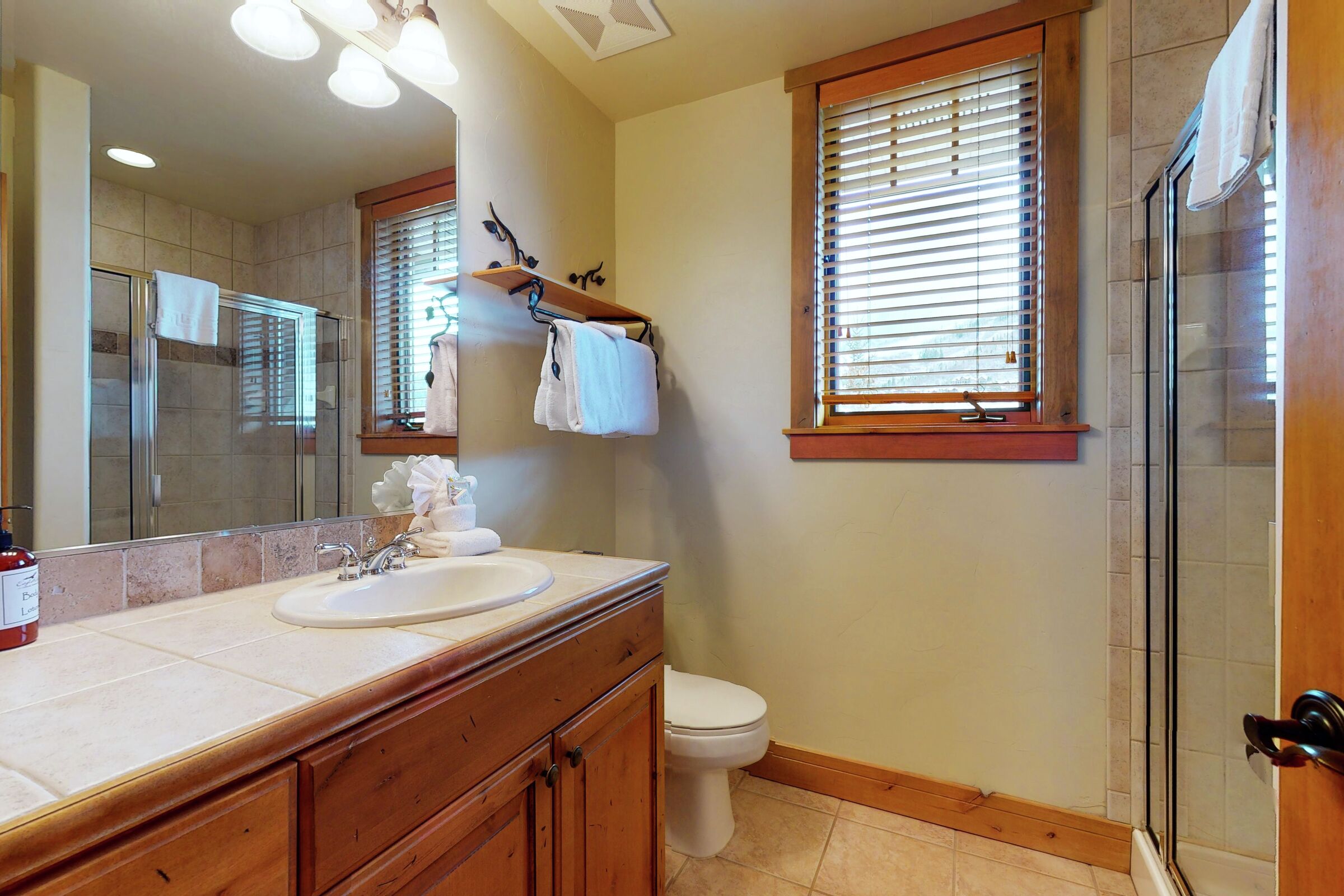 #303 - Bathroom