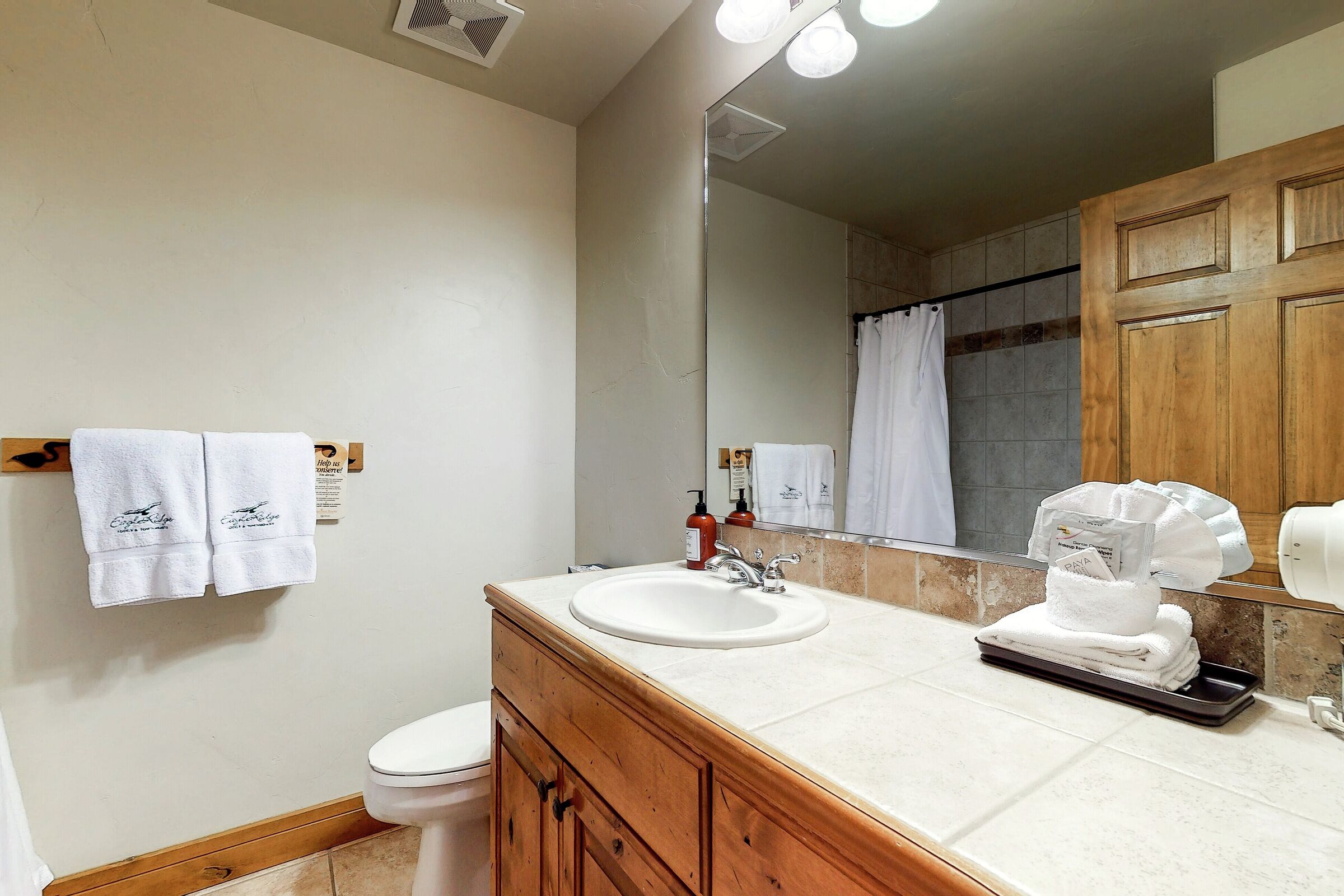 #300 - Master Ensuite Bathroom