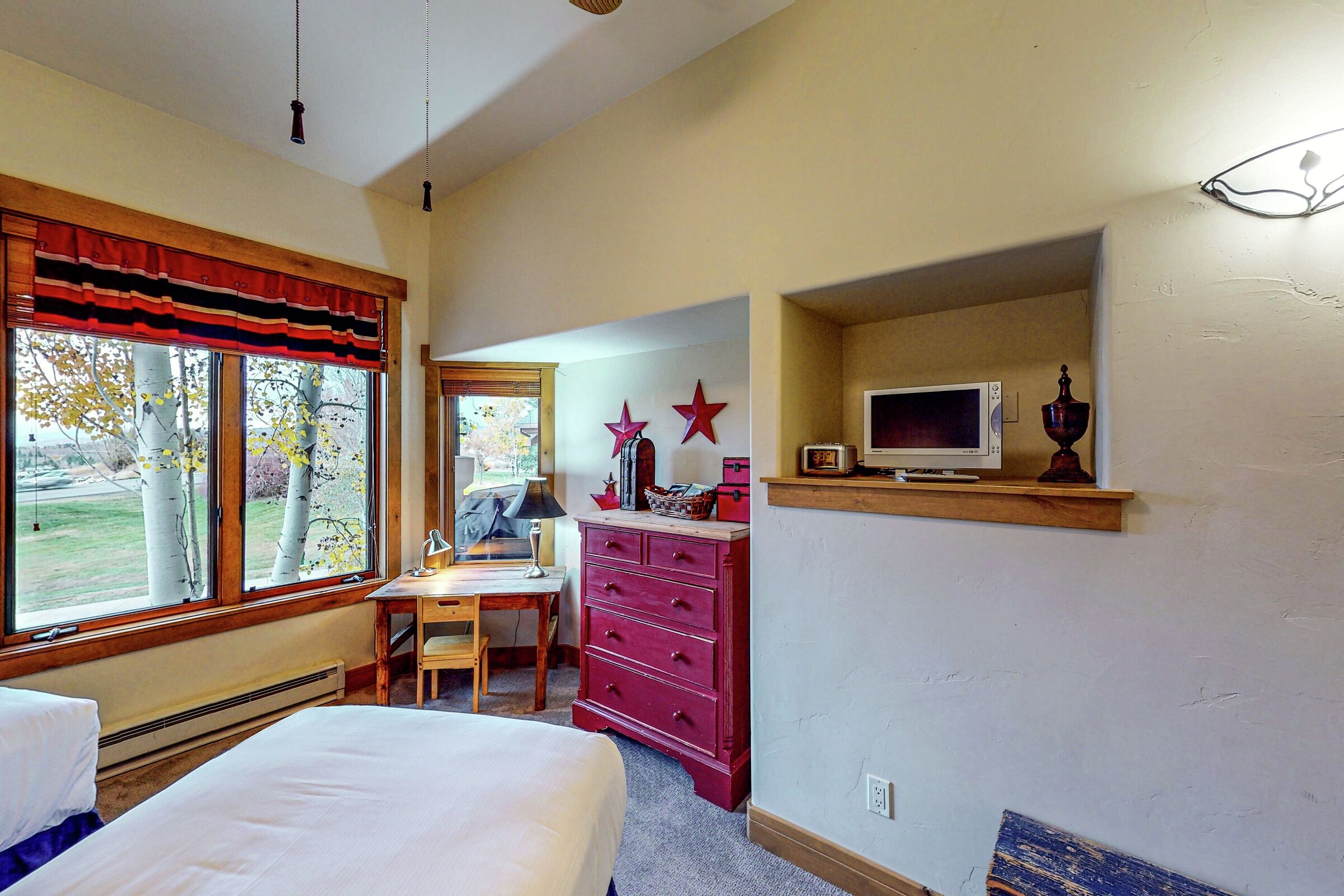 #311 - Bedroom