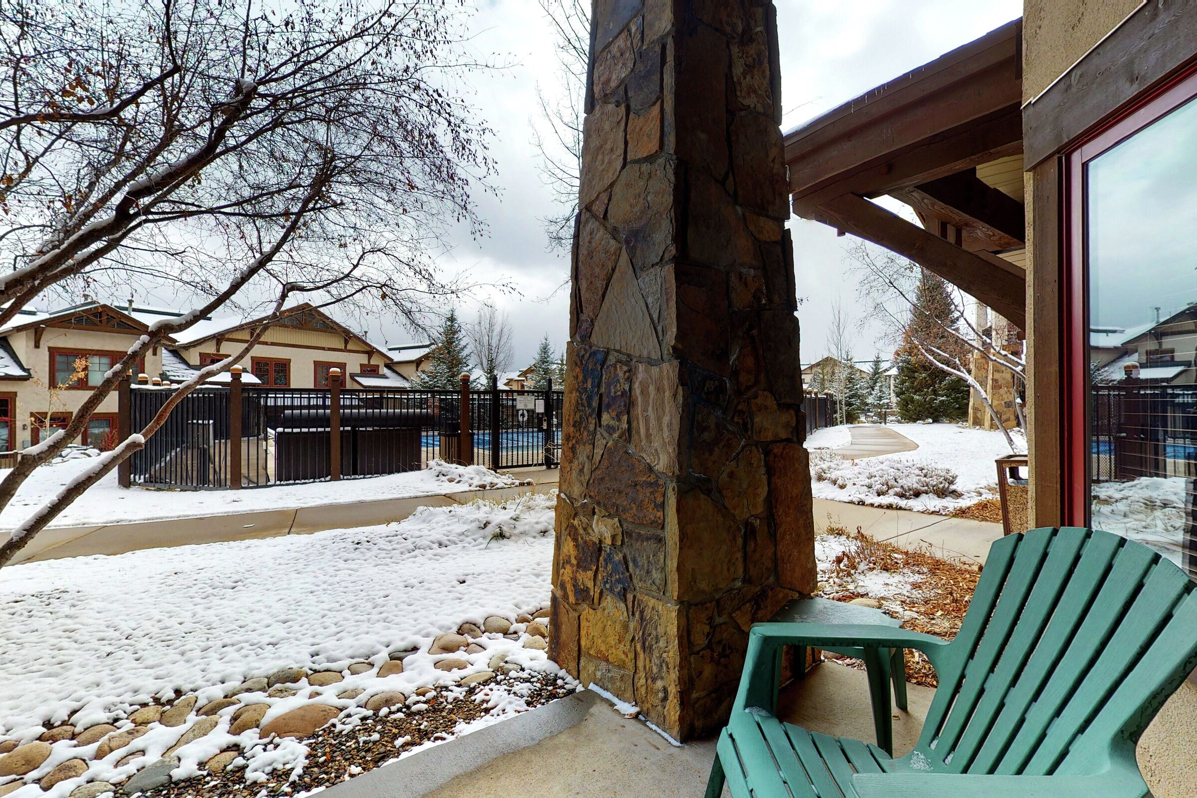 #105 - Patio