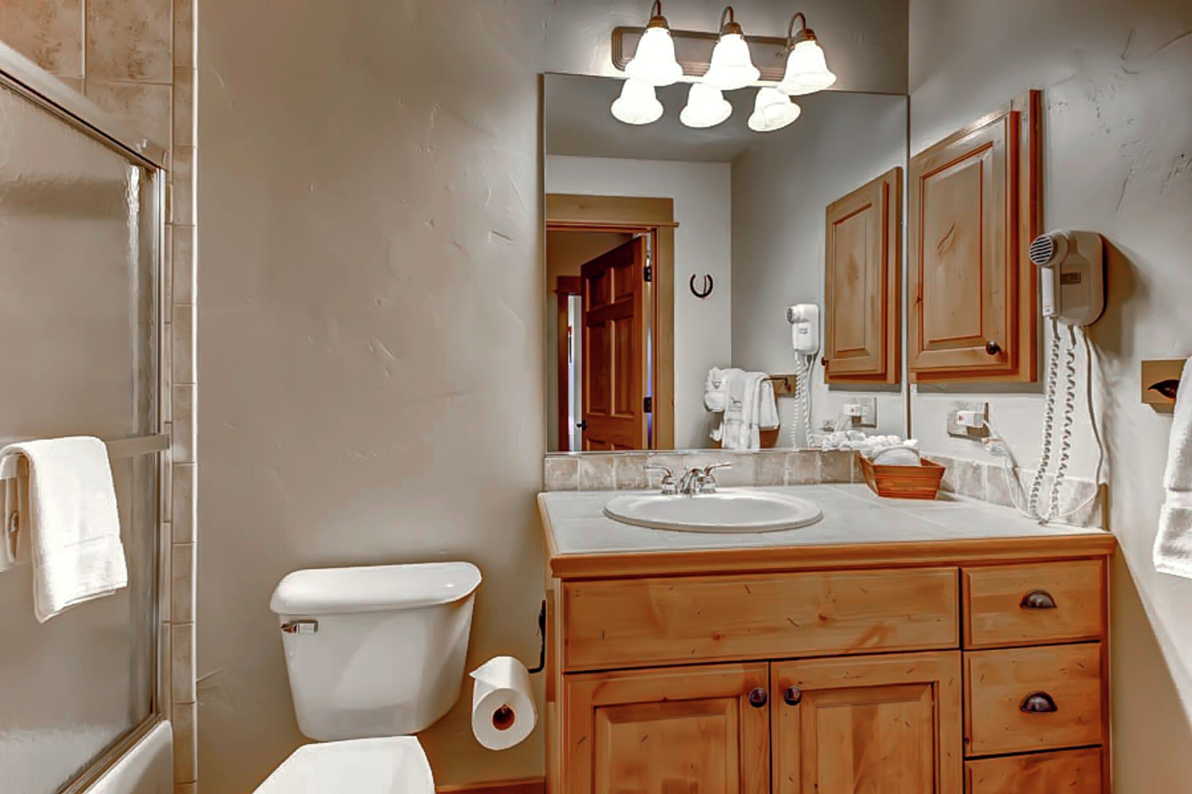#105 - Bathroom