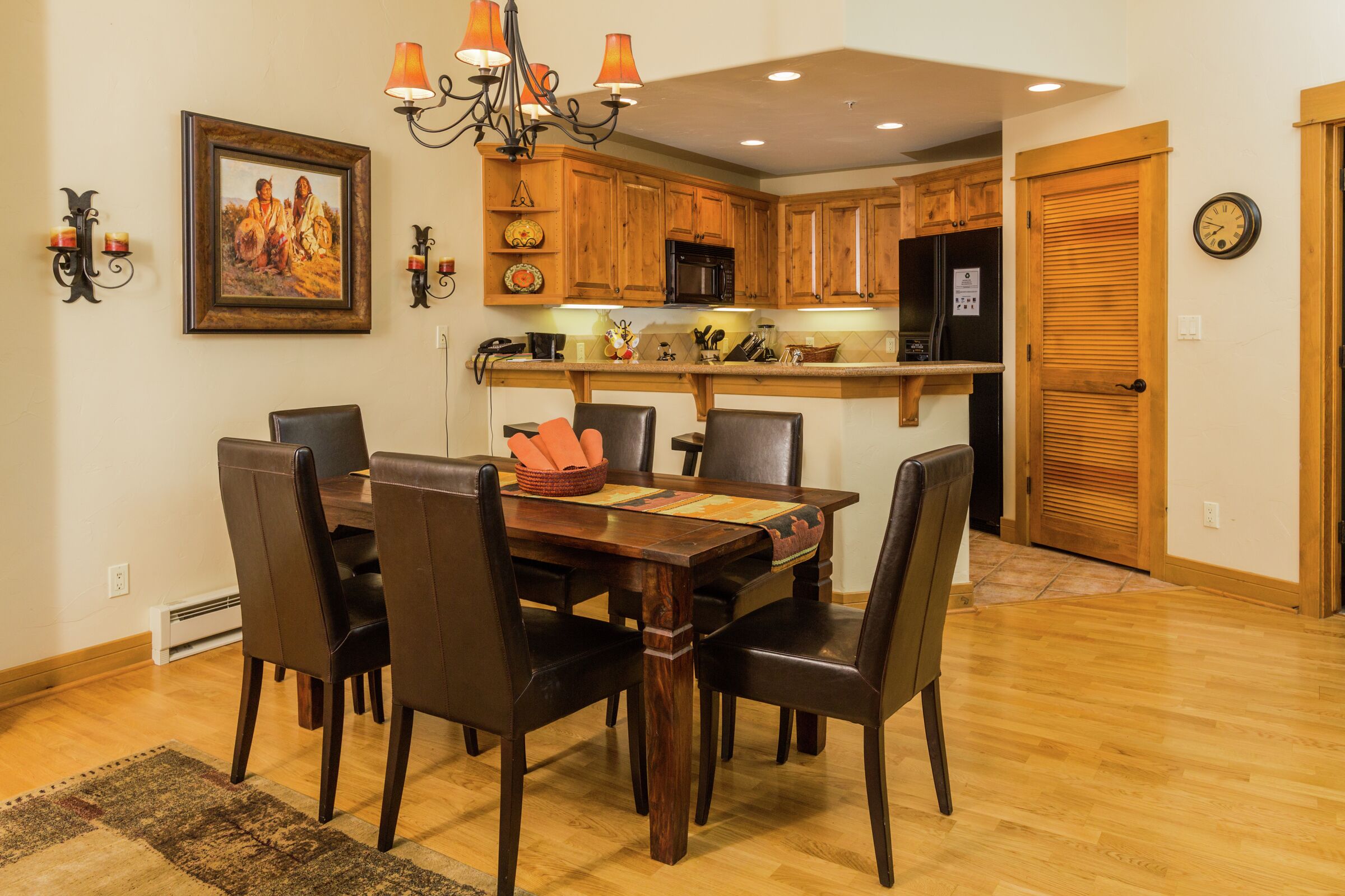 #305 - Dining Room