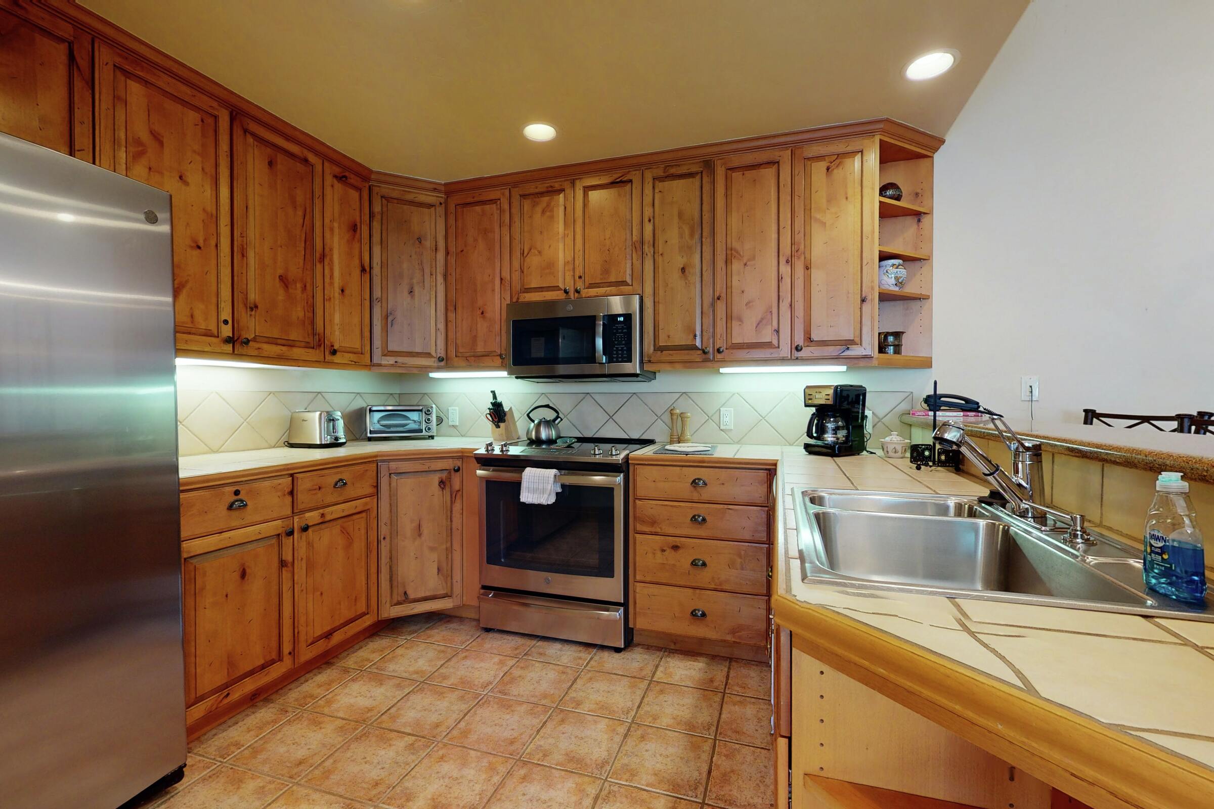 #308 - Kitchen
