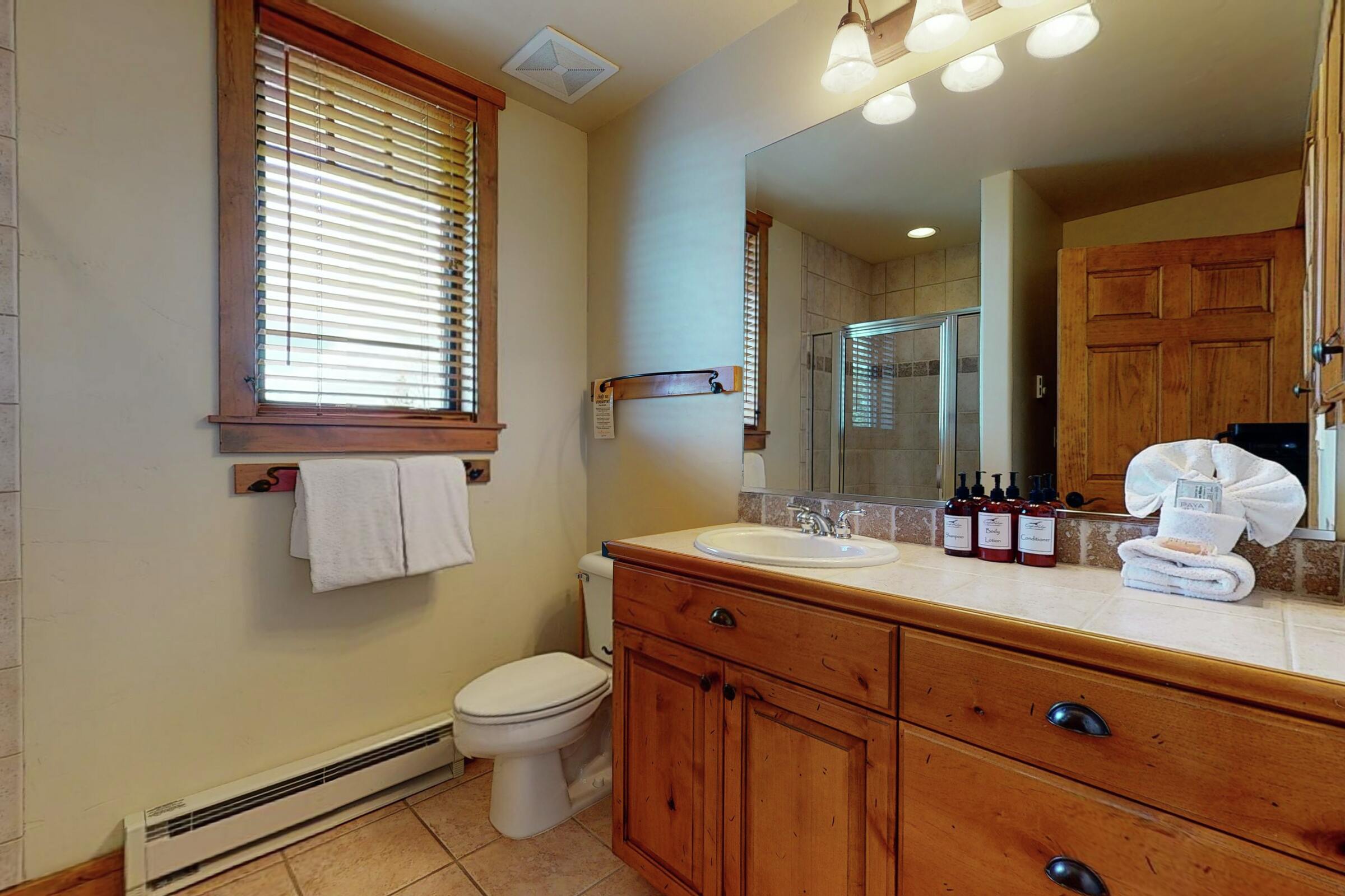 #308 - Bathroom