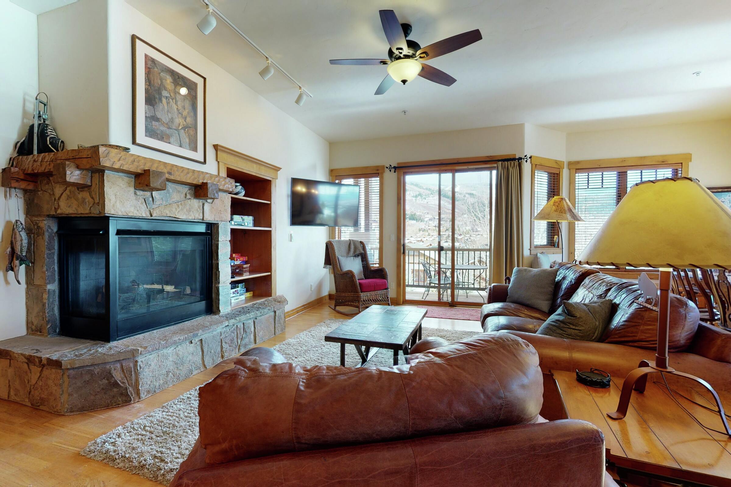 #308 - Living Room