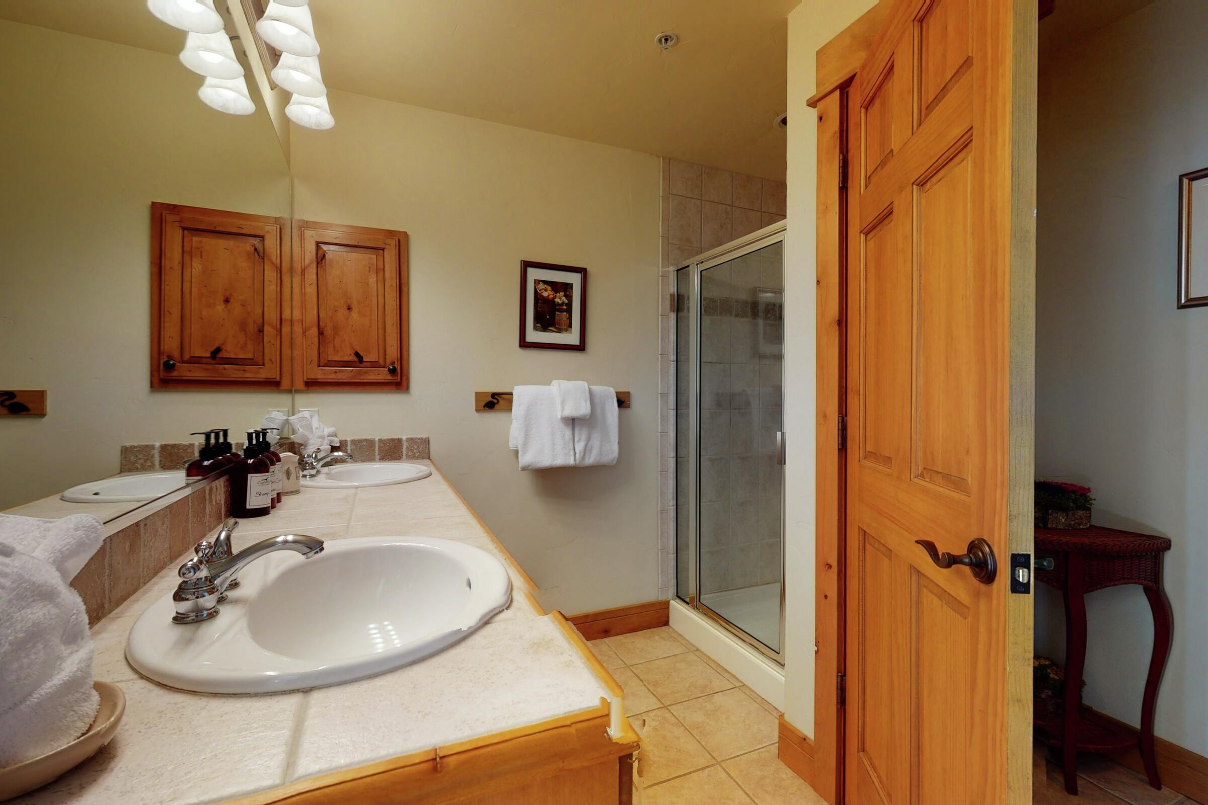 #308 - Master Ensuite Bathroom