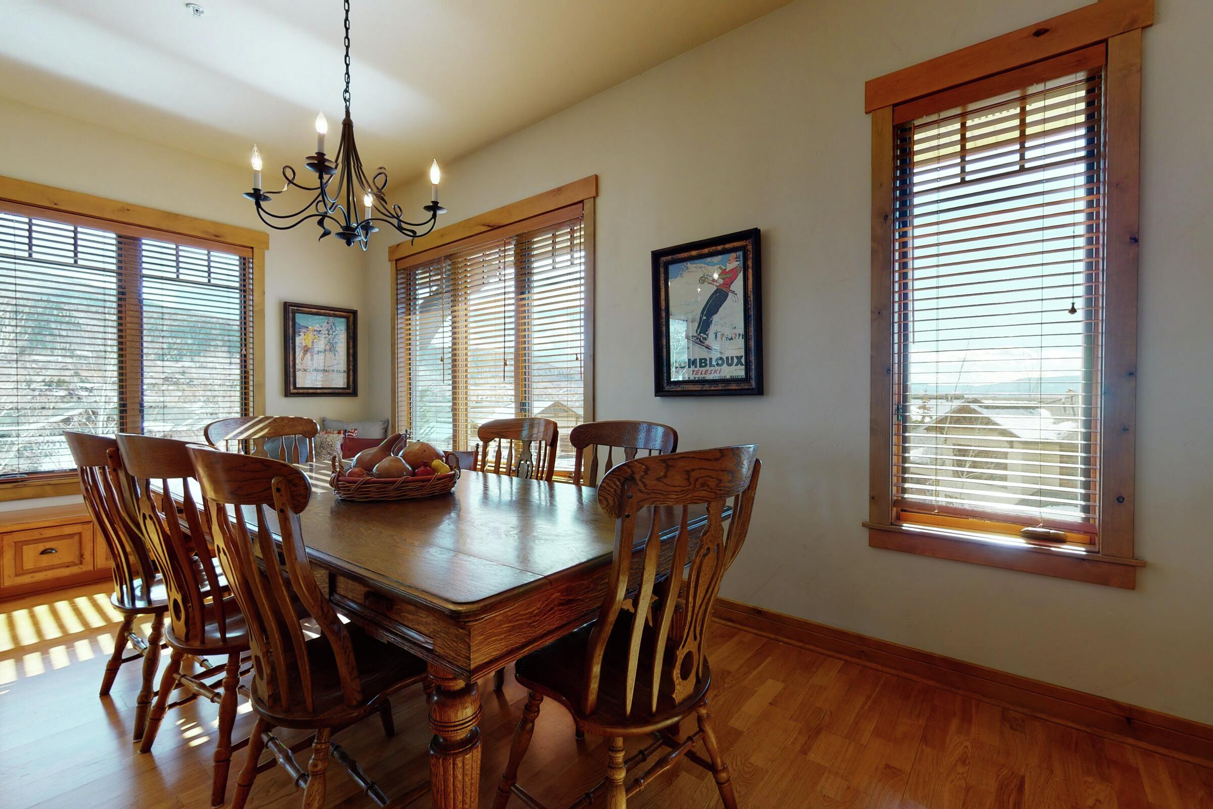 #308 - Dining Room