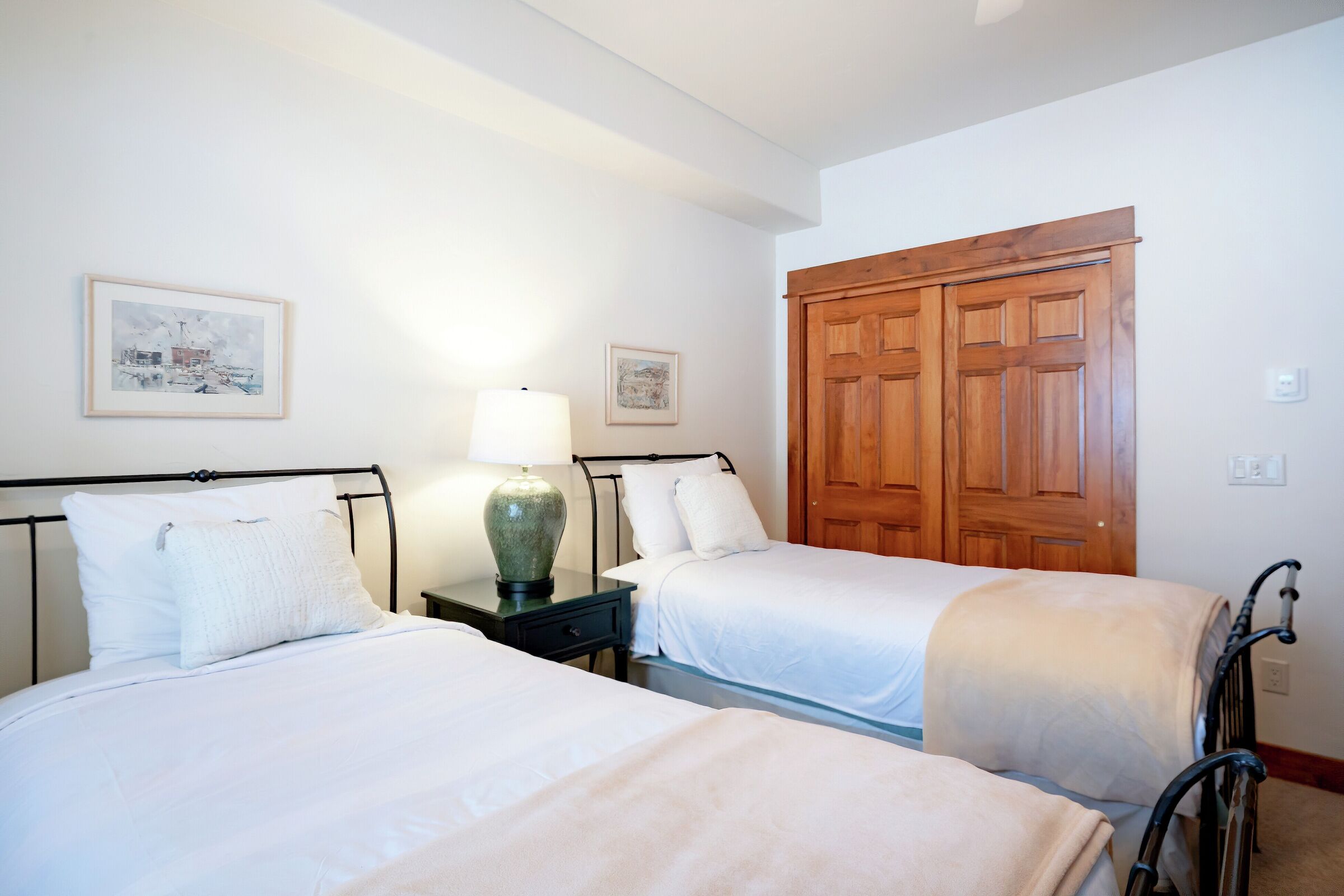 #1412 - Bedroom