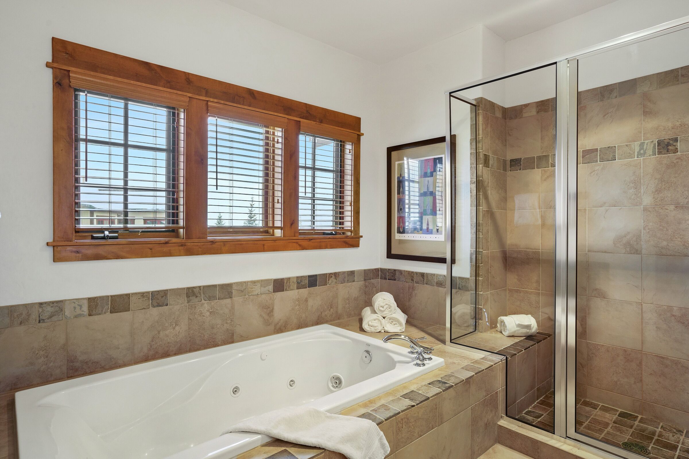 #1412 - Master Ensuite Bathroom