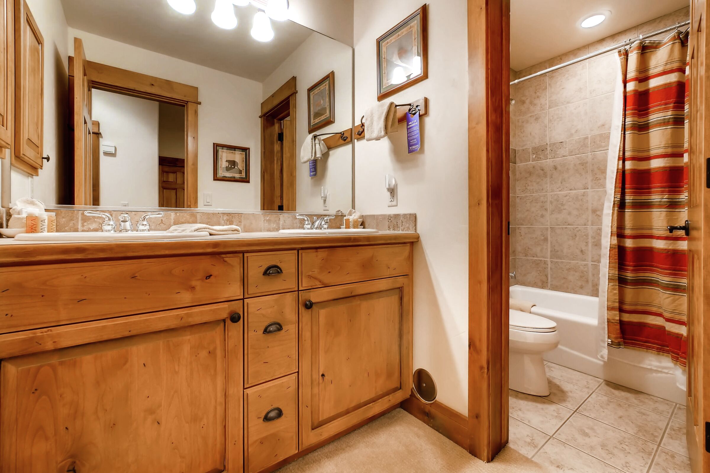 #1512 - Bathroom