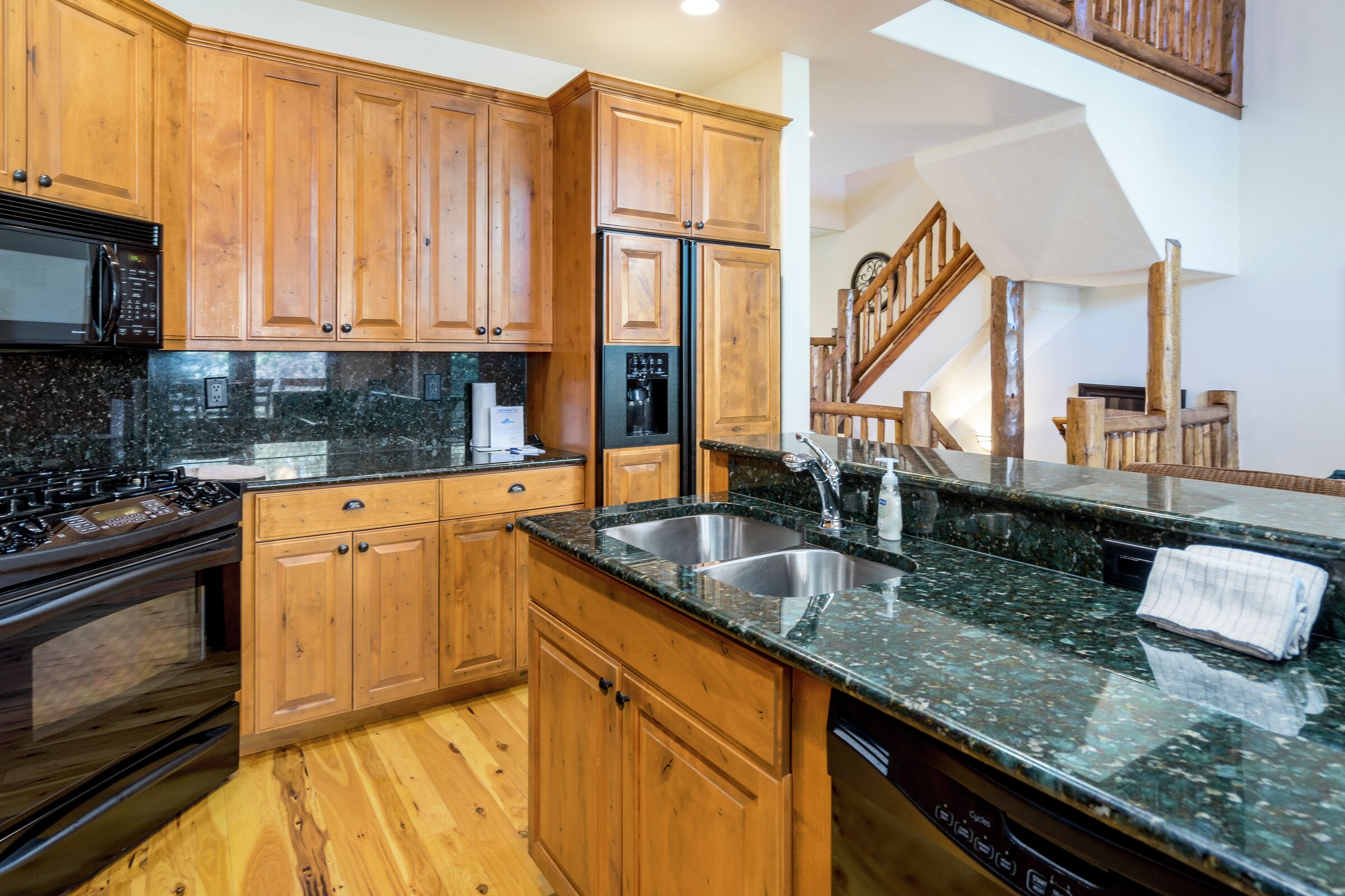 #1444 - Kitchen