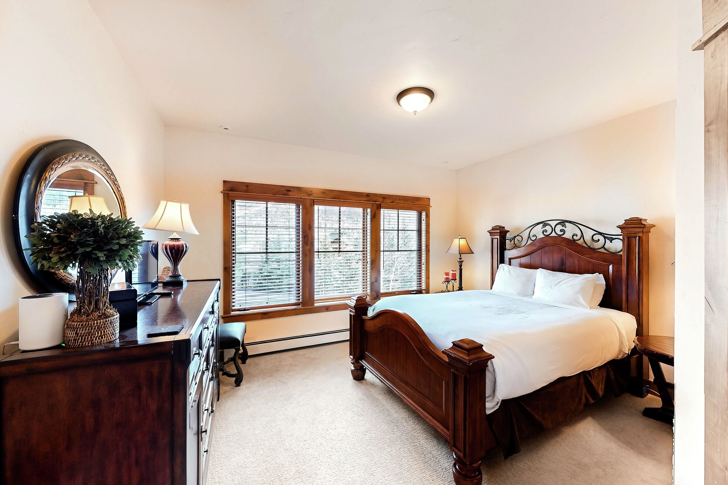 #1410 - Bedroom