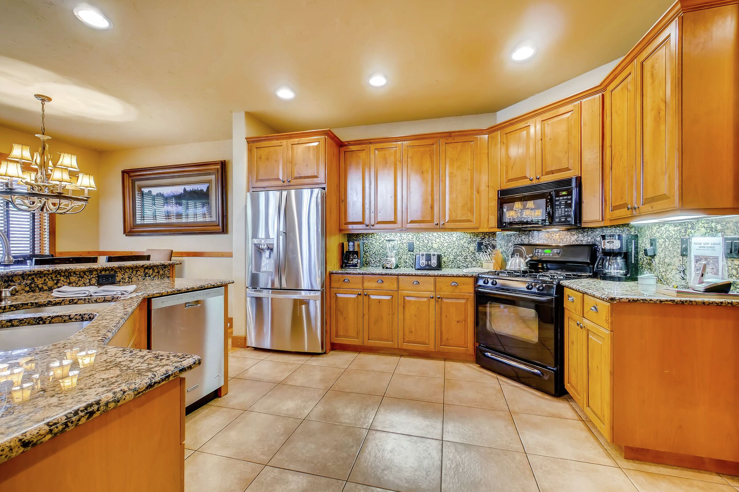 #1442 - Kitchen
