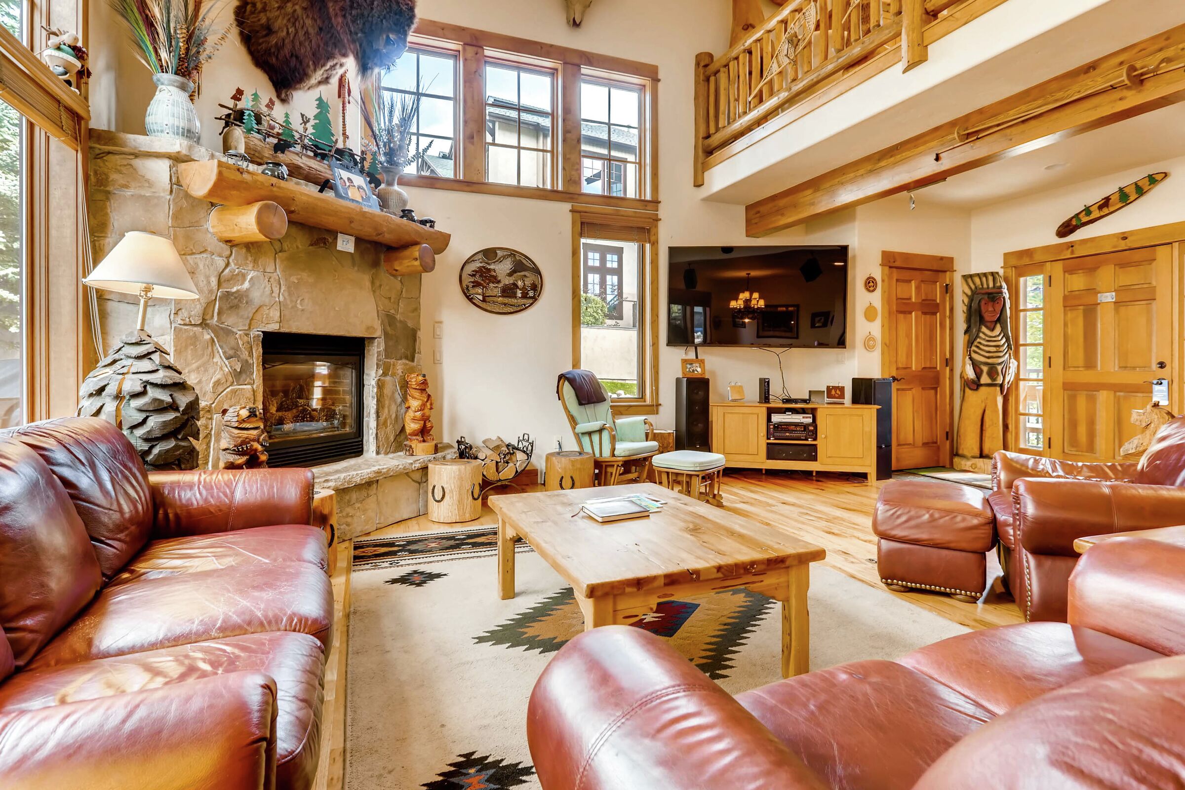 #1536 - Living Room