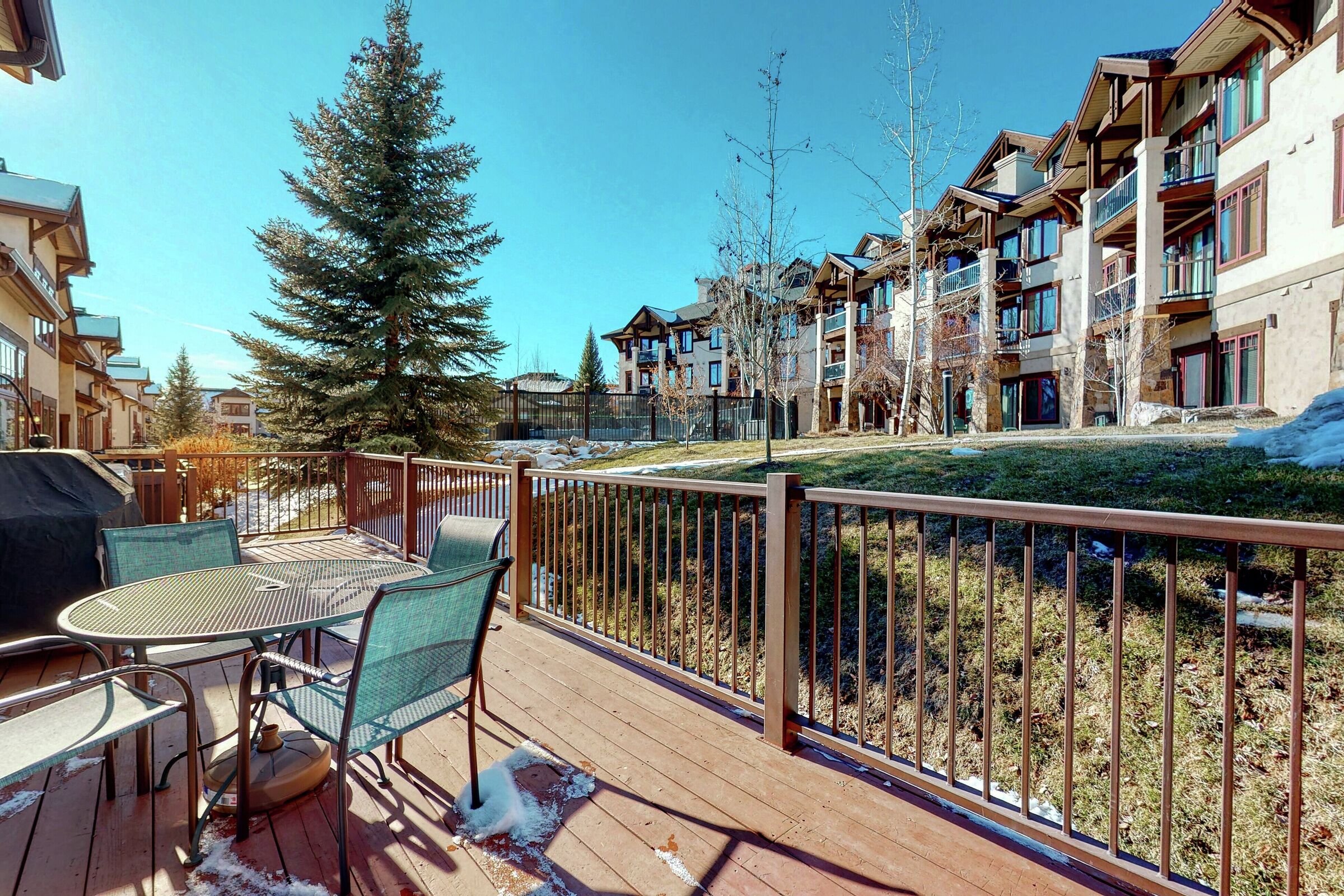 #1534 - Balcony with BBQ