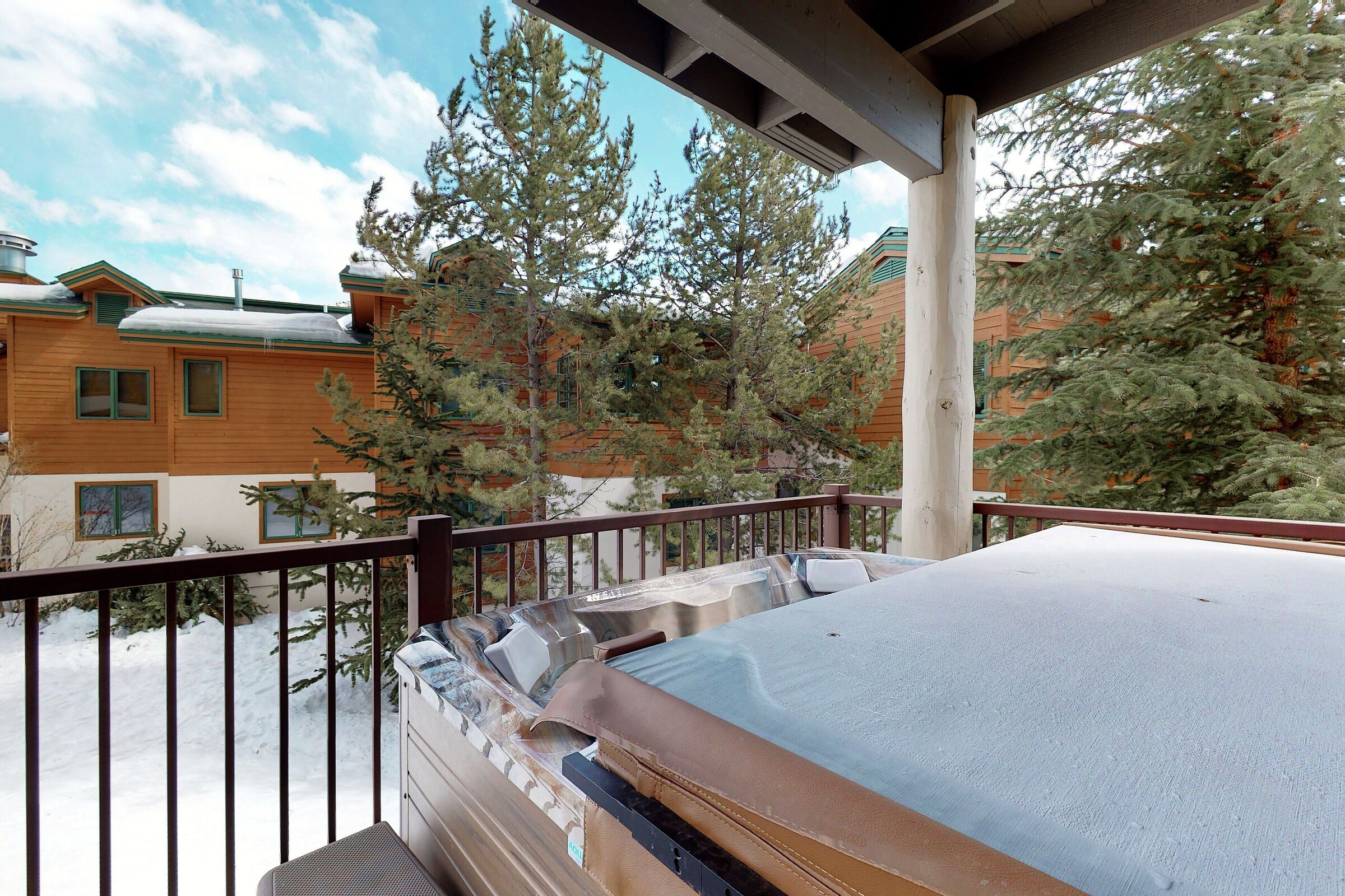 #1573 - Balcony with Hot Tub