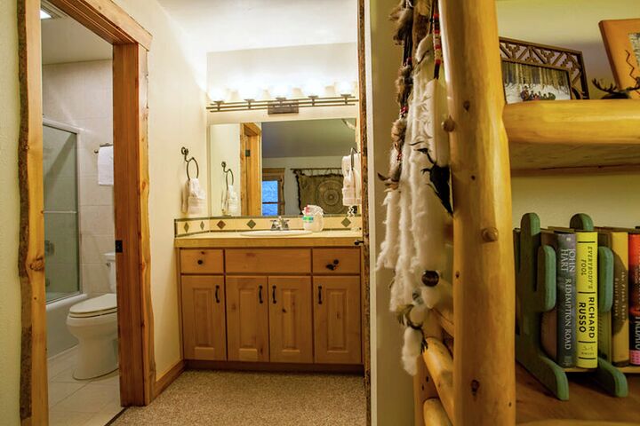 #112 - Master Ensuite Bathroom