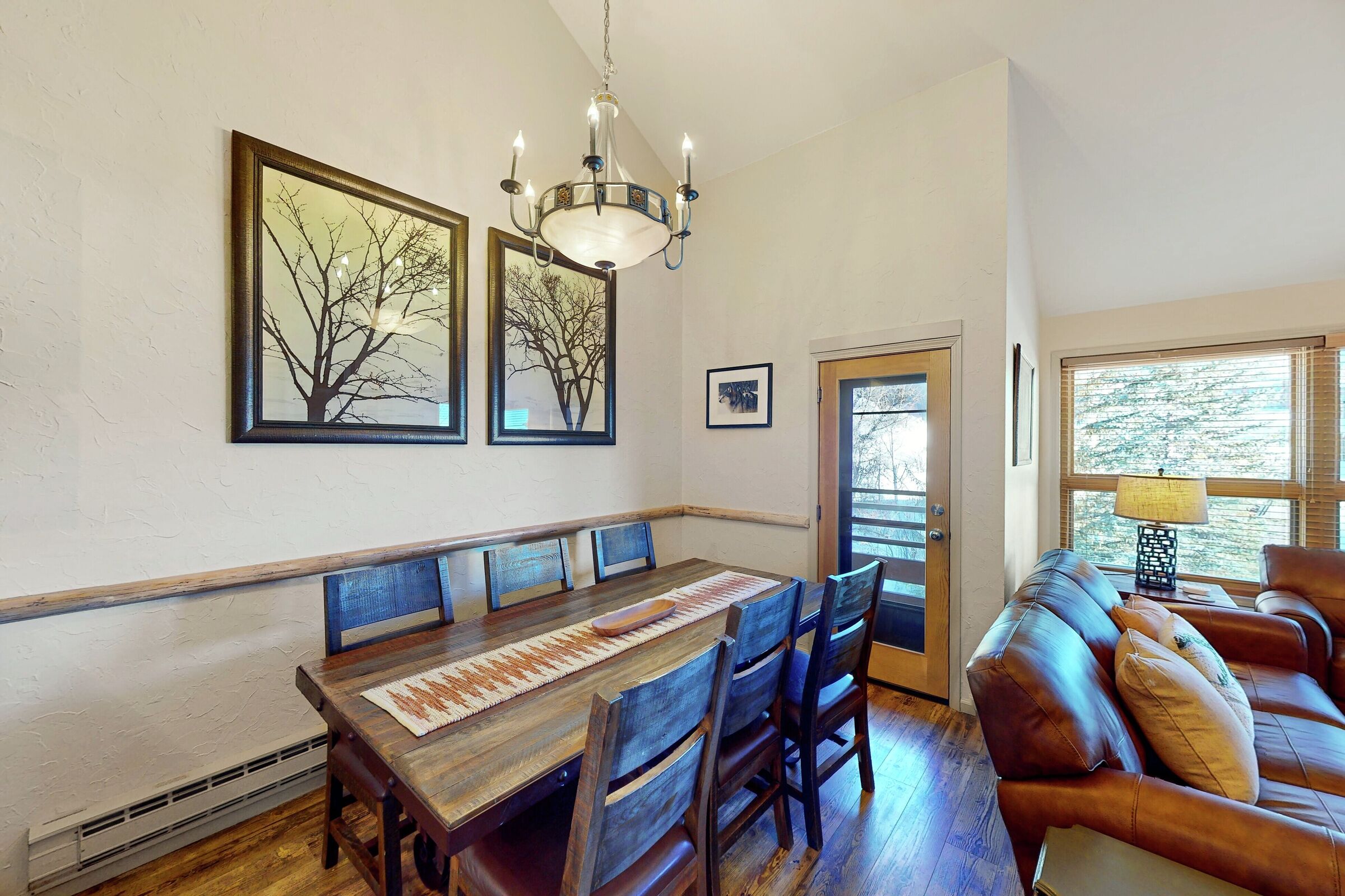 #310 - Dining Area