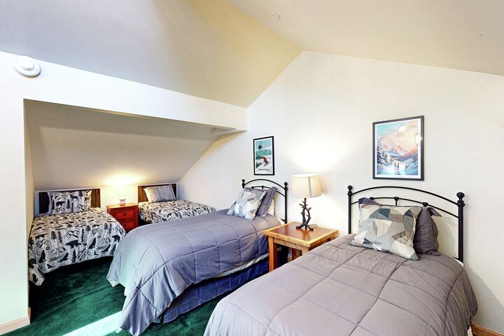 #206 - Loft Sleeping Area