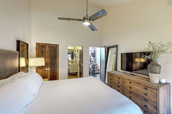 #304 - Master Bedroom