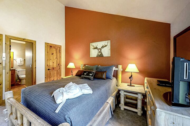 #309 - Master Bedroom