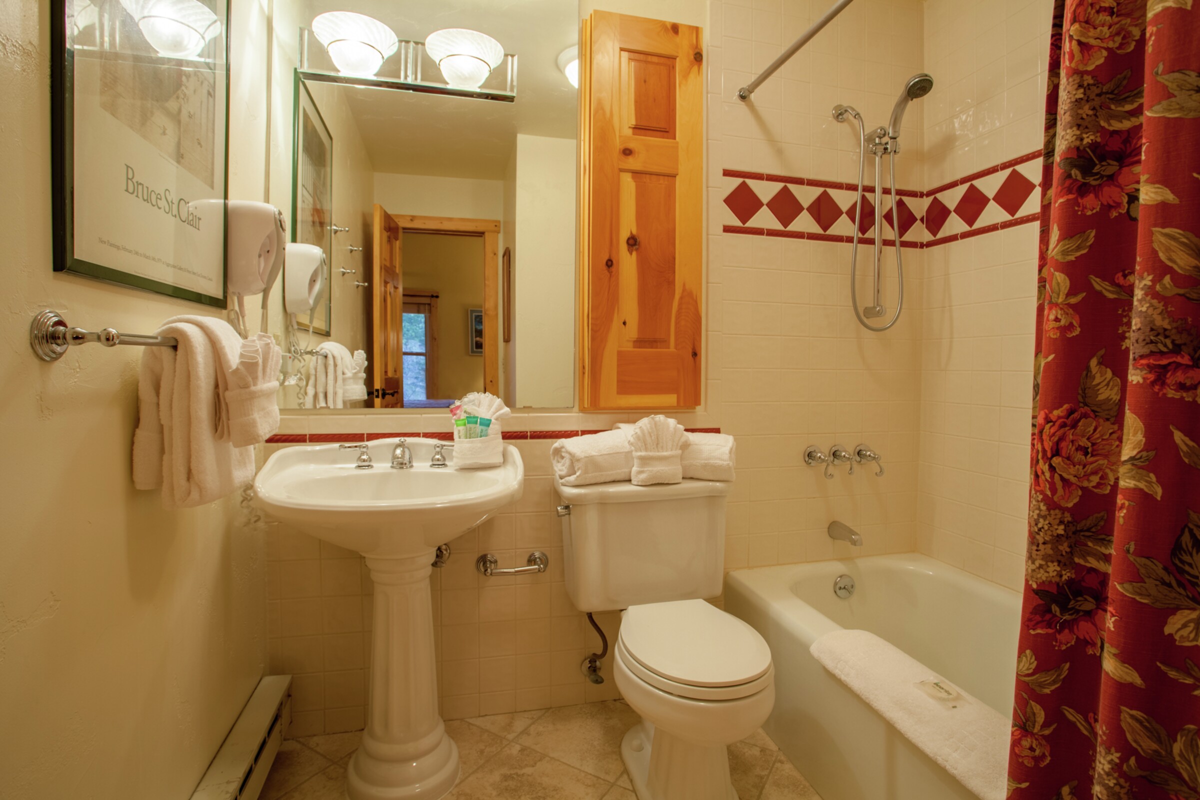 #103 - Master Ensuite Bathroom