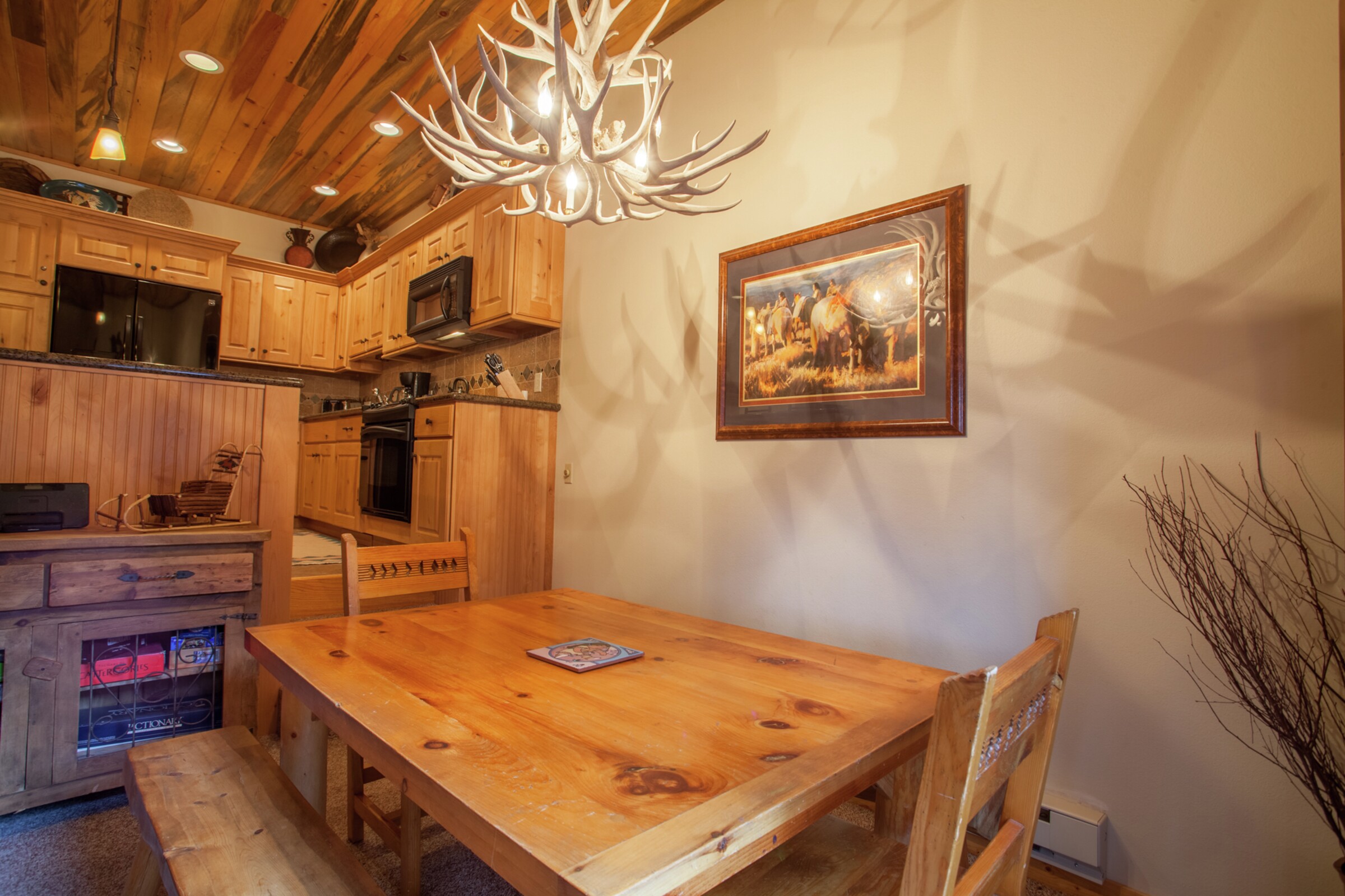 #112 - Dining Area