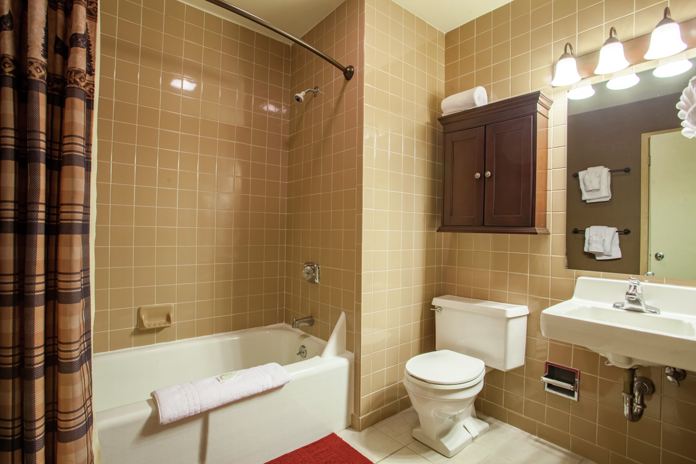 #312 - Bathroom