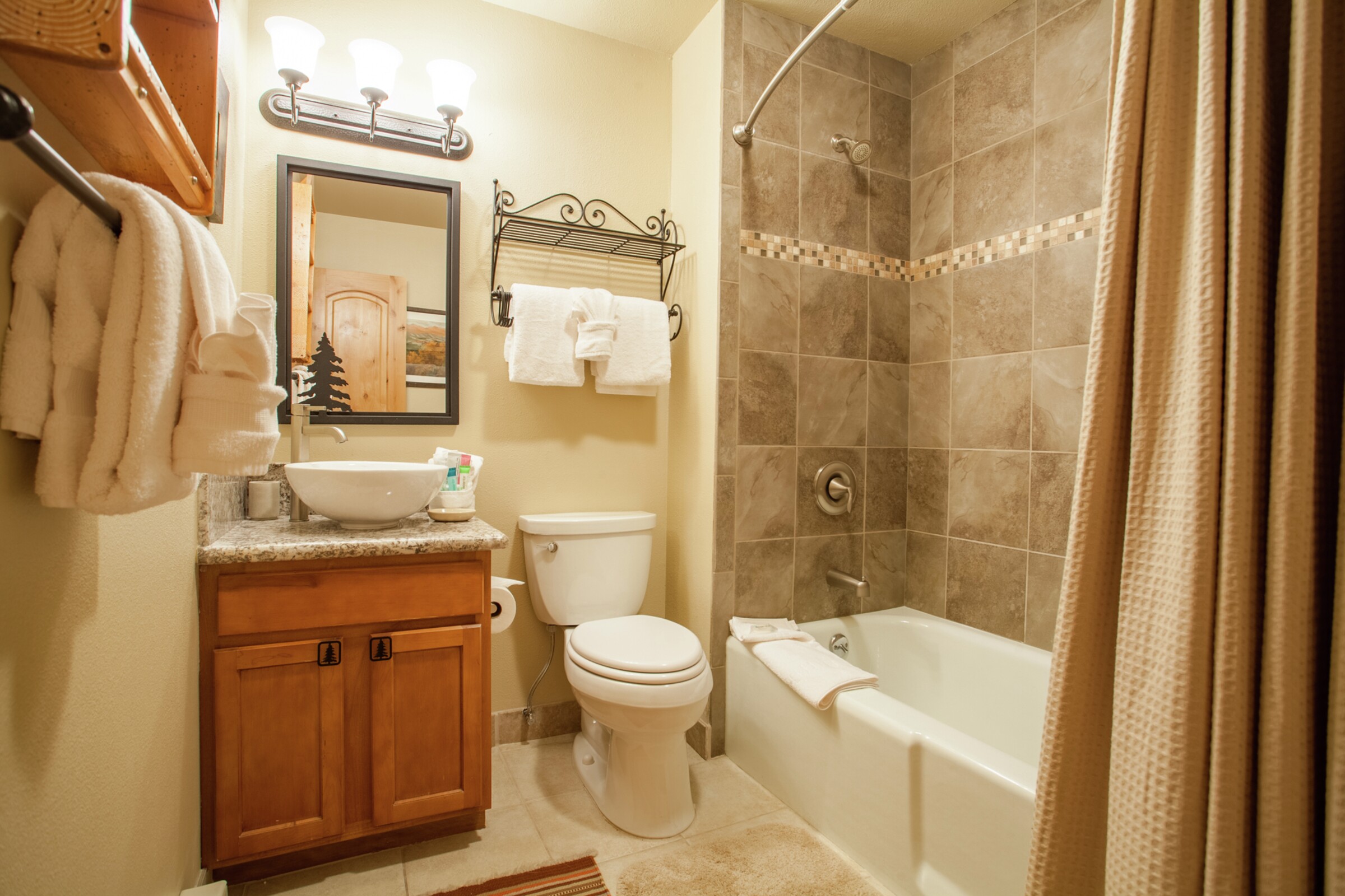 #211 - Bathroom