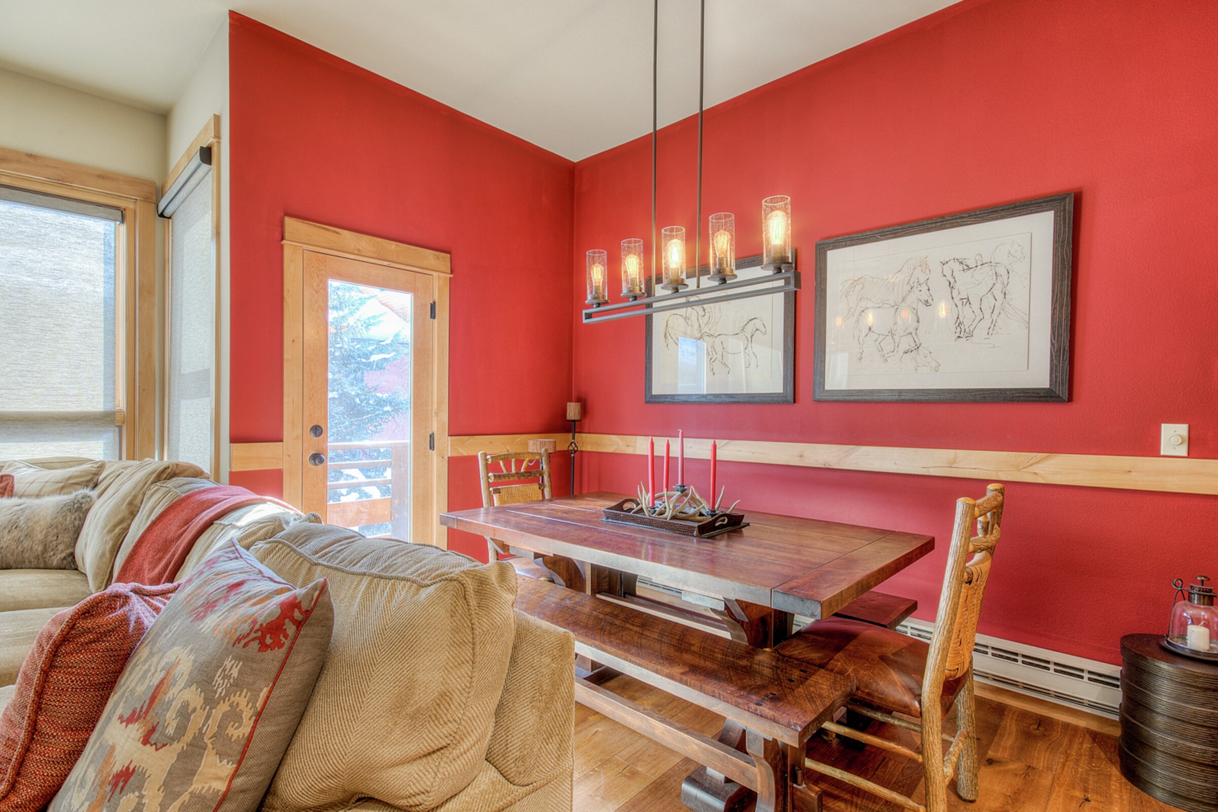 #211 - Dining Room