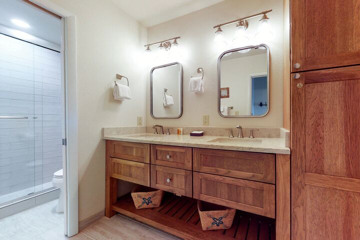 #11 - Master Ensuite Bathroom